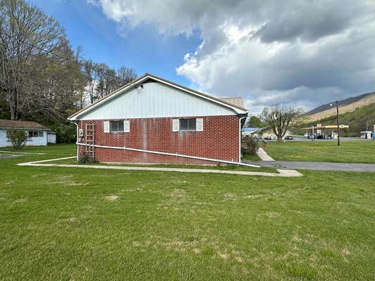 36817 G C PEERY HWY, BLUEFIELD, VA 24605, photo 2 of 22