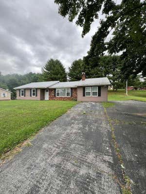 118 GREENHAVEN DR, GALAX, VA 24333 - Image 1