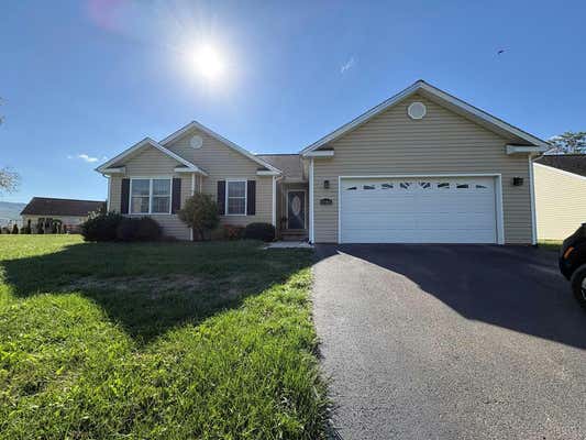 1986 PEAKLAND DR, PULASKI, VA 24301 - Image 1