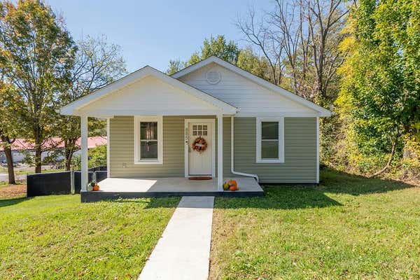 885 S 4TH ST, WYTHEVILLE, VA 24382 - Image 1