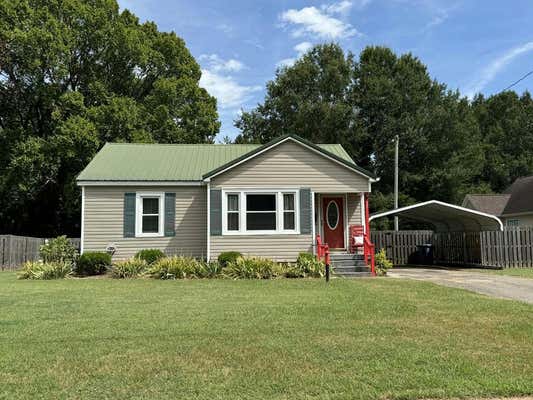 32 LAUREL ST, MC KENZIE, TN 38201 - Image 1