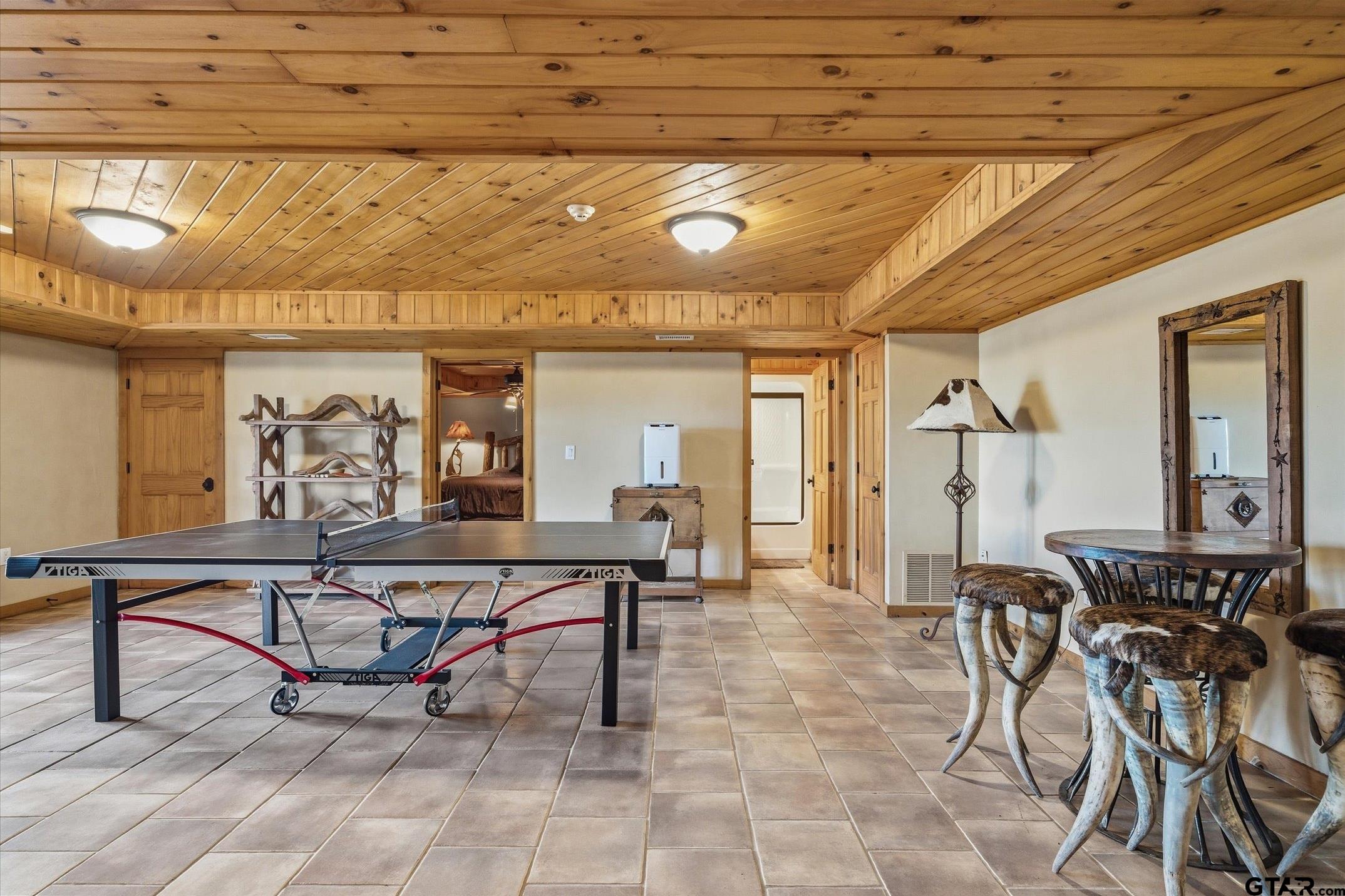 Palmer, Texas, 75152, United States, 6 Bedrooms Bedrooms, ,5 BathroomsBathrooms,Residential,Active,2011199