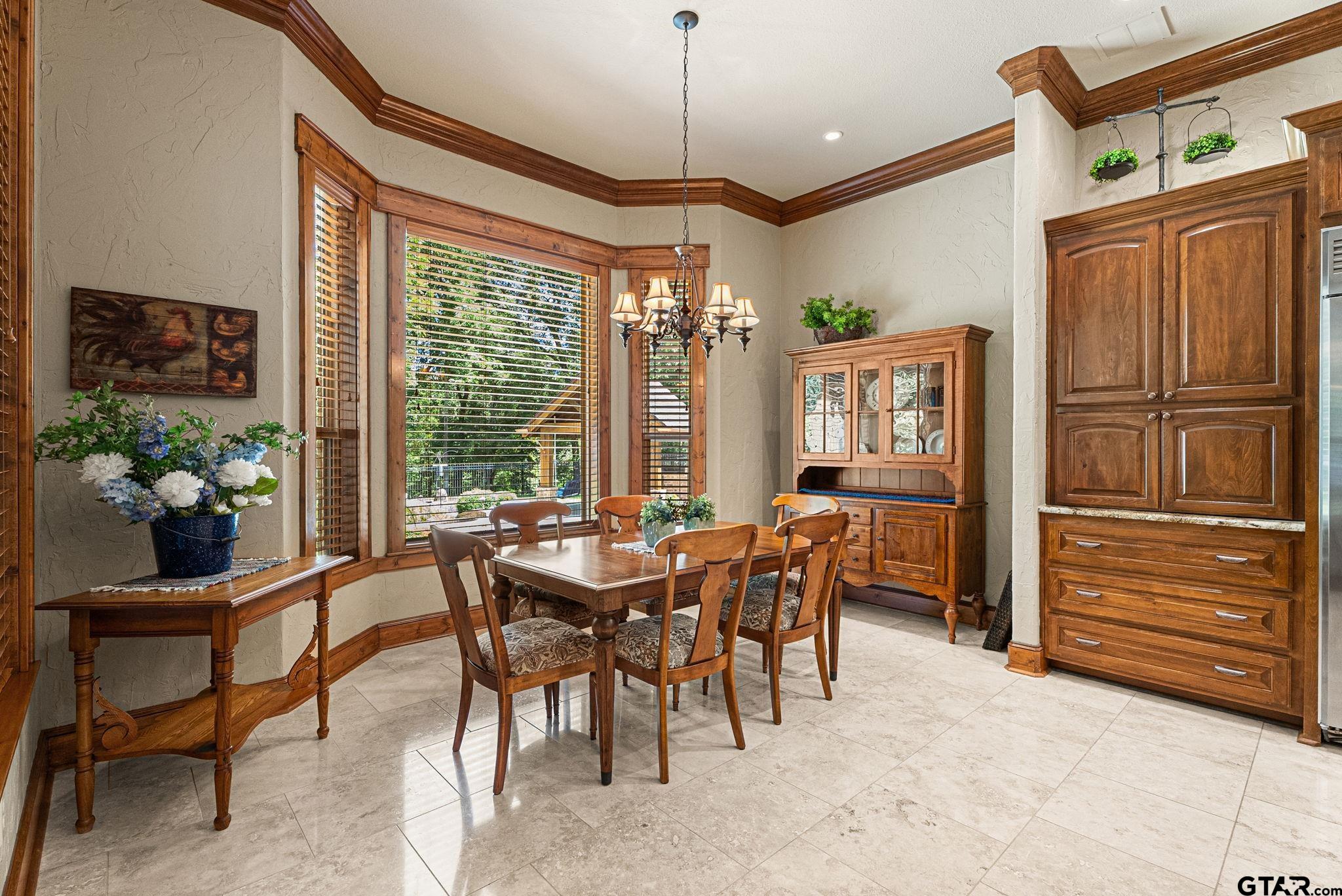 Tyler, Texas, 75707, United States, 4 Bedrooms Bedrooms, ,4 BathroomsBathrooms,Residential,Active,1944068