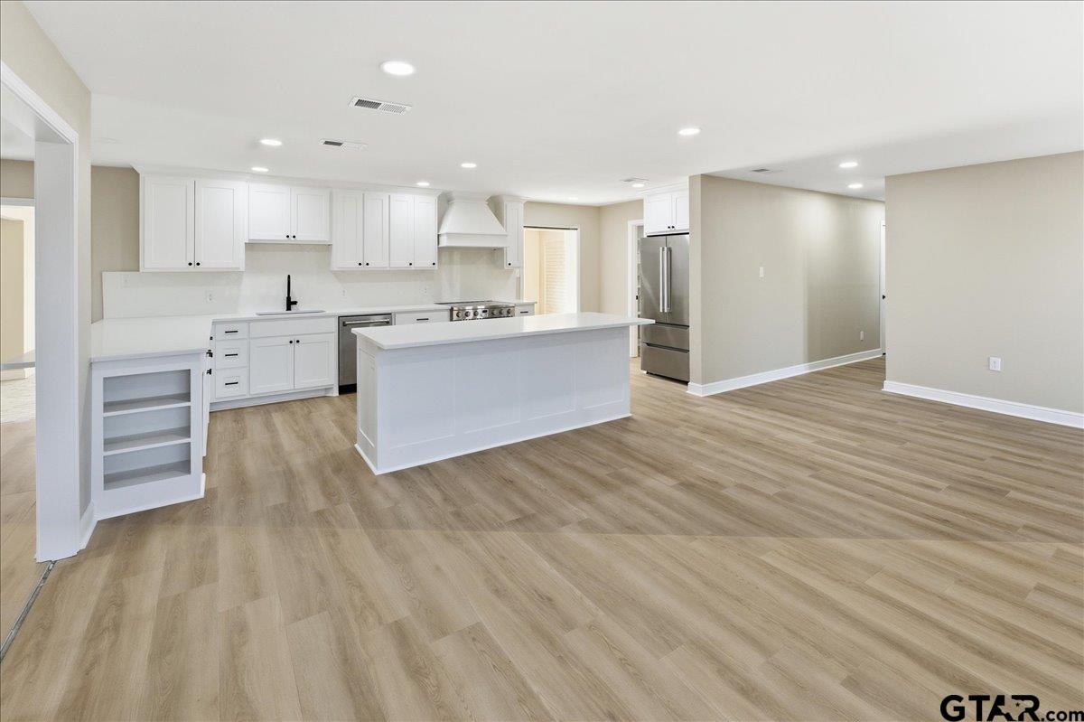 Sulphur Springs, Texas, 75482, United States, 4 Bedrooms Bedrooms, ,4 BathroomsBathrooms,Residential,Active,1999168