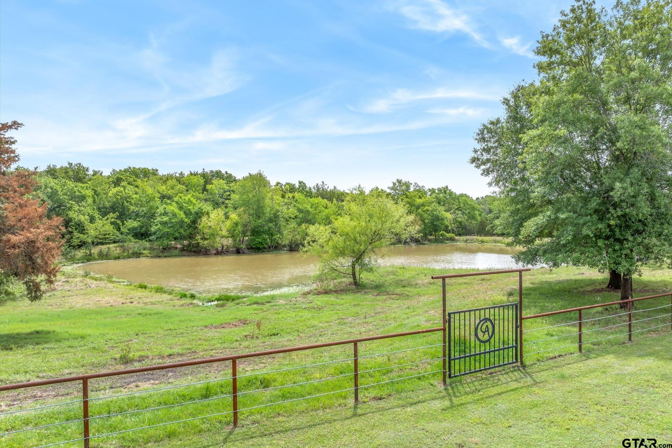 Kaufman, Texas, 75142, United States, 4 Bedrooms Bedrooms, ,3 BathroomsBathrooms,Residential,Active,2044171