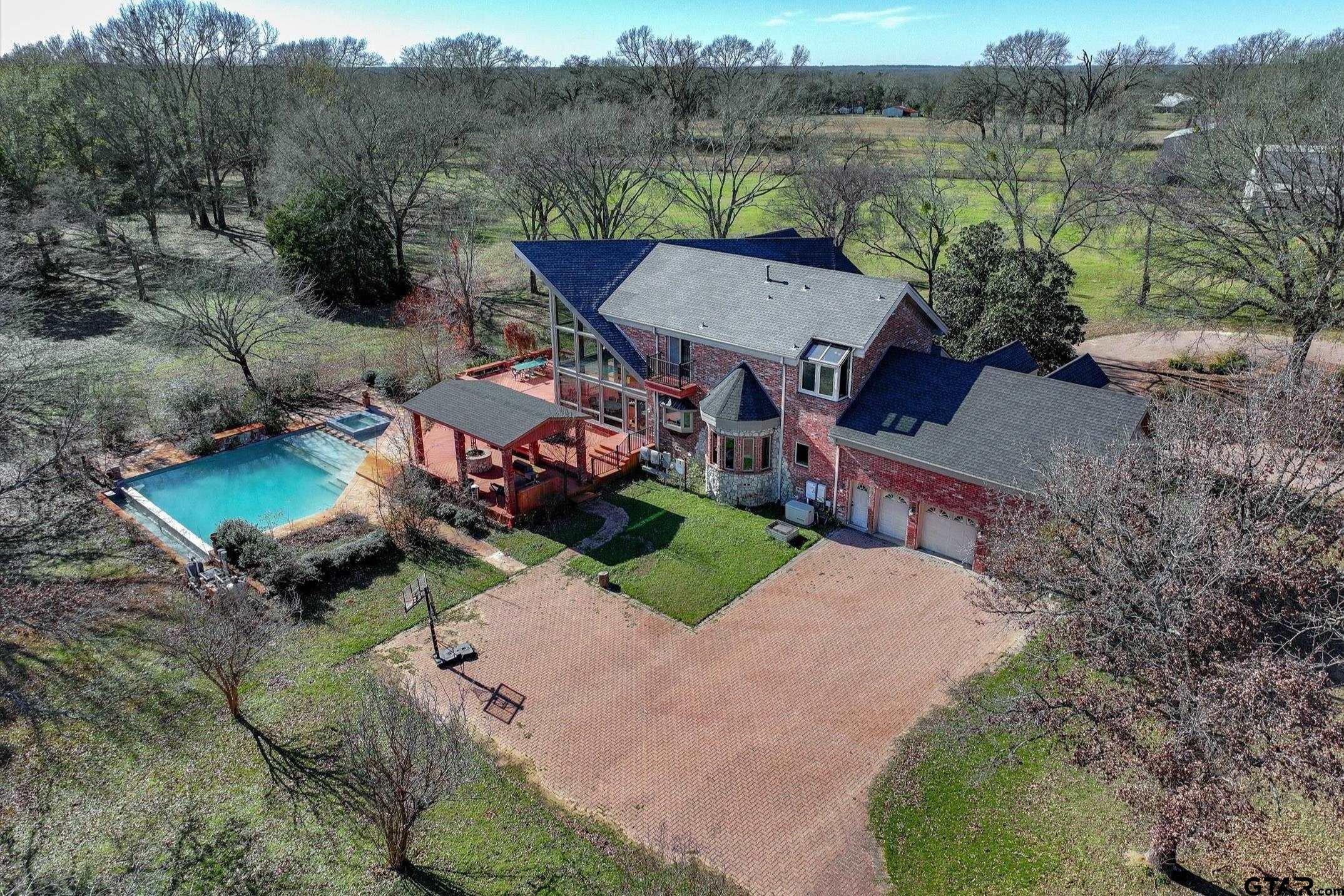 Canton, Texas, 75103, United States, 4 Bedrooms Bedrooms, ,6 BathroomsBathrooms,Residential,Active,2012218