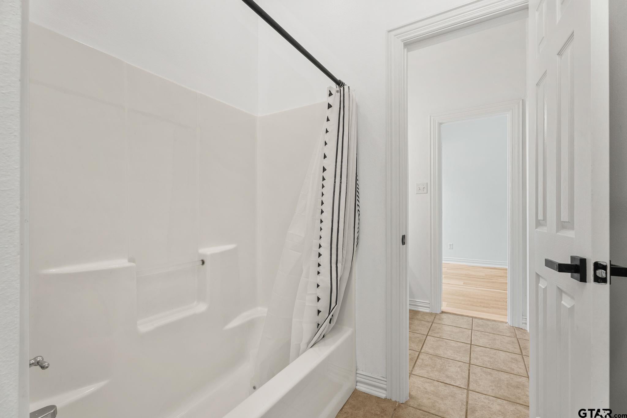 Bullard, Texas, 75757, United States, 4 Bedrooms Bedrooms, ,3 BathroomsBathrooms,Residential,Active,1788482