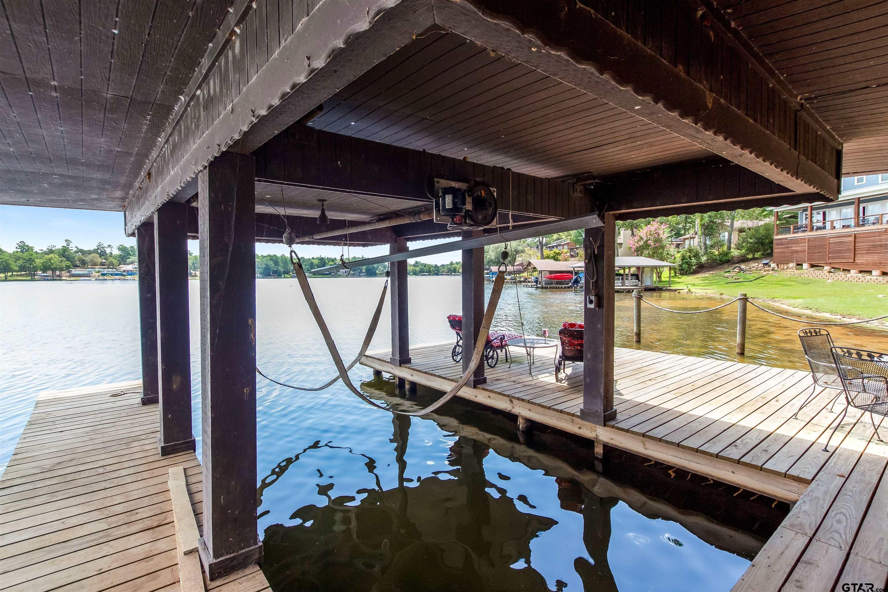 Hideaway, Texas, 75771, United States, 4 Bedrooms Bedrooms, ,5 BathroomsBathrooms,Residential,Contingent,1920232