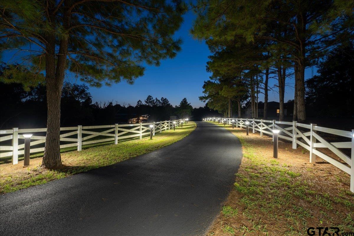 Tyler, Texas, 75706, United States, 3 Bedrooms Bedrooms, ,3 BathroomsBathrooms,Residential,Active,1944458