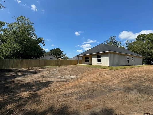 306 W TARBUTTON ST, TROUP, TX 75789, photo 4 of 6