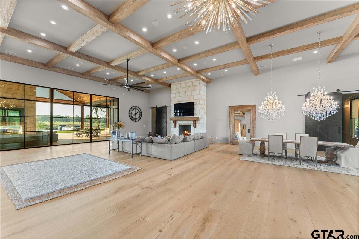Lindale, Texas, 75771, United States, 4 Bedrooms Bedrooms, ,7 BathroomsBathrooms,Residential,Active,1941343