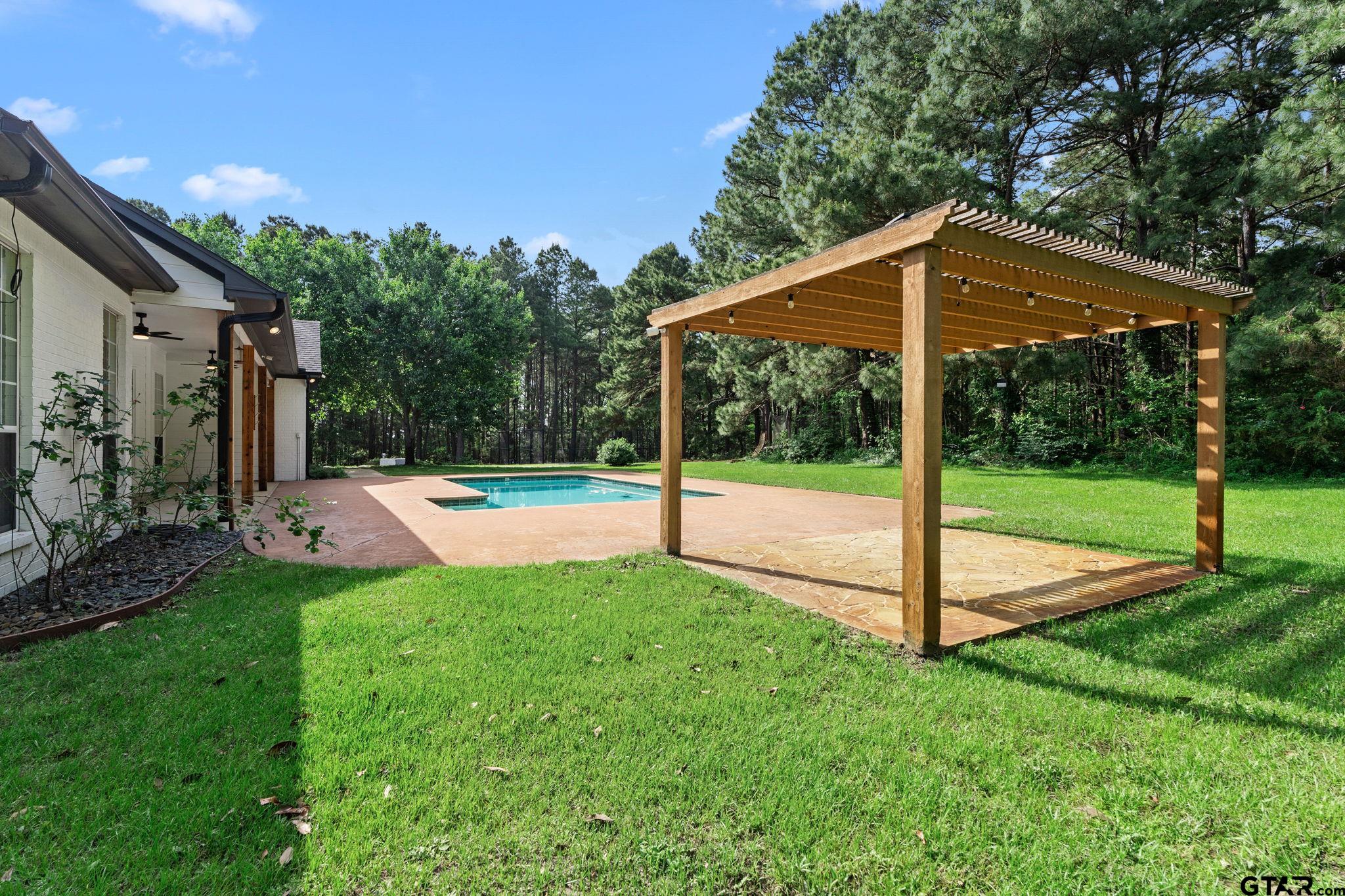 Bullard, Texas, 75757, United States, 4 Bedrooms Bedrooms, ,3 BathroomsBathrooms,Residential,Active,1788482