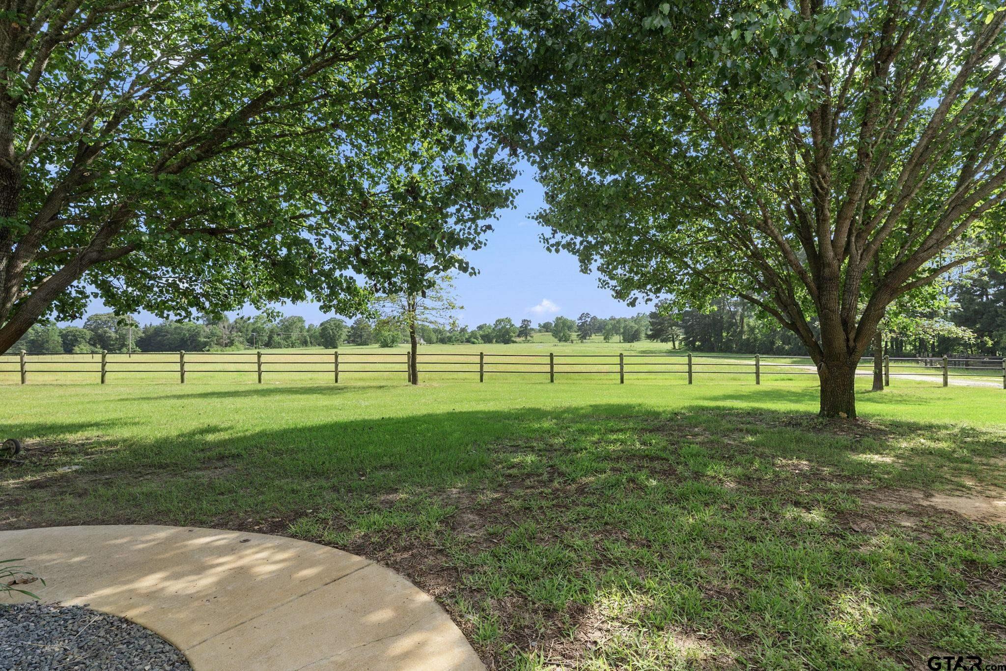 Bullard, Texas, 75757, United States, 4 Bedrooms Bedrooms, ,3 BathroomsBathrooms,Residential,Active,1788482