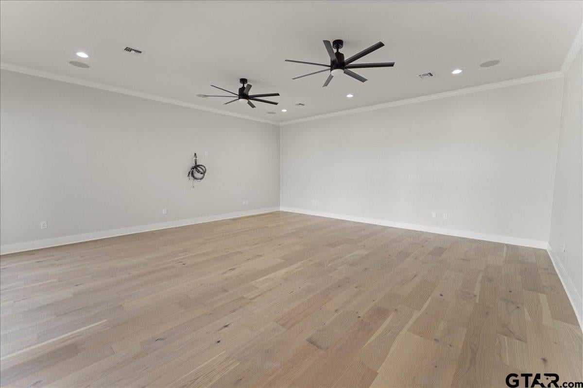 Tyler, Texas, 75706, United States, 4 Bedrooms Bedrooms, ,5 BathroomsBathrooms,Residential,Active,1920259