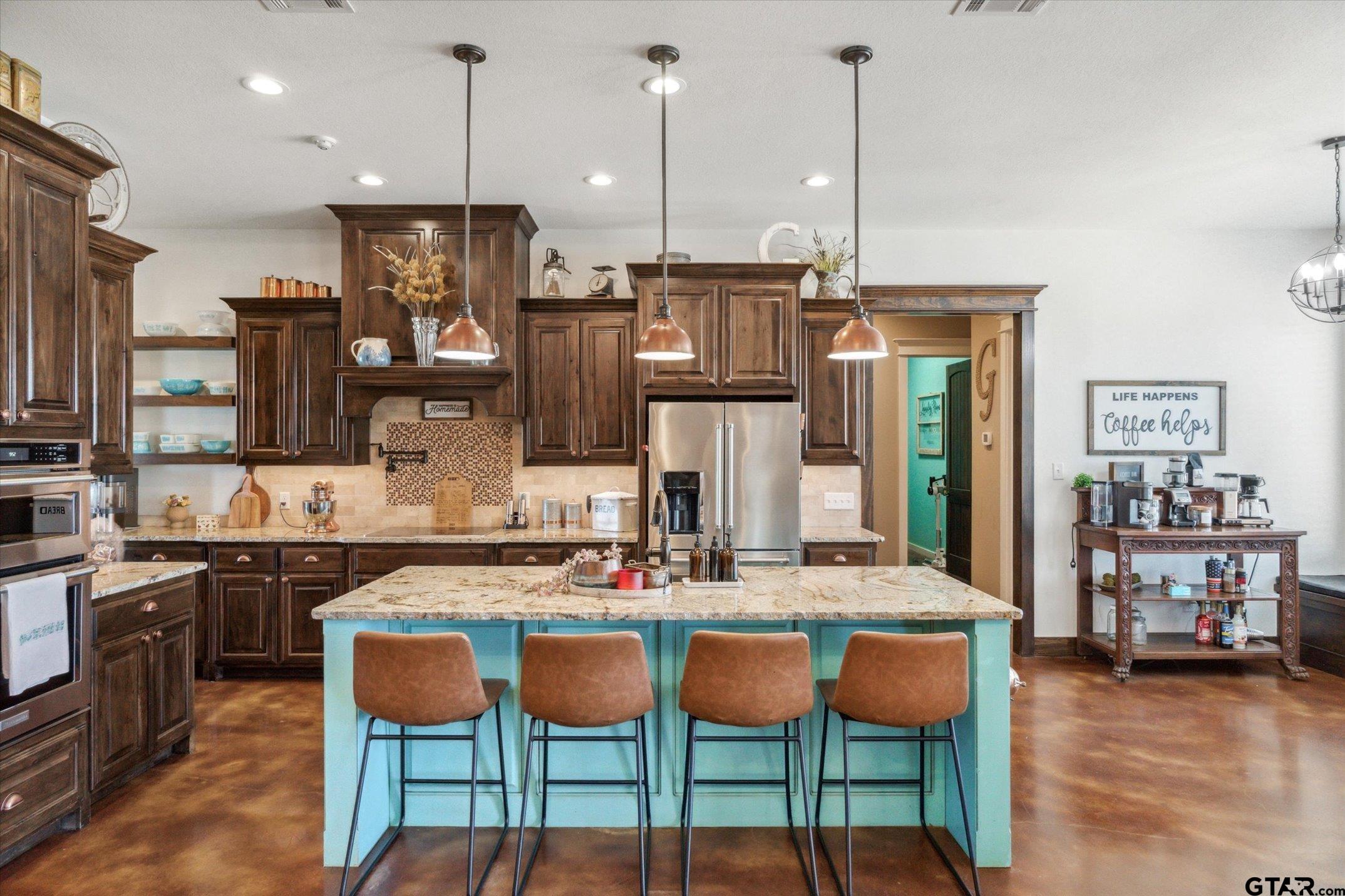 Ben Wheeler, Texas, 75754, United States, ,3 BathroomsBathrooms,Residential,Active,1808234