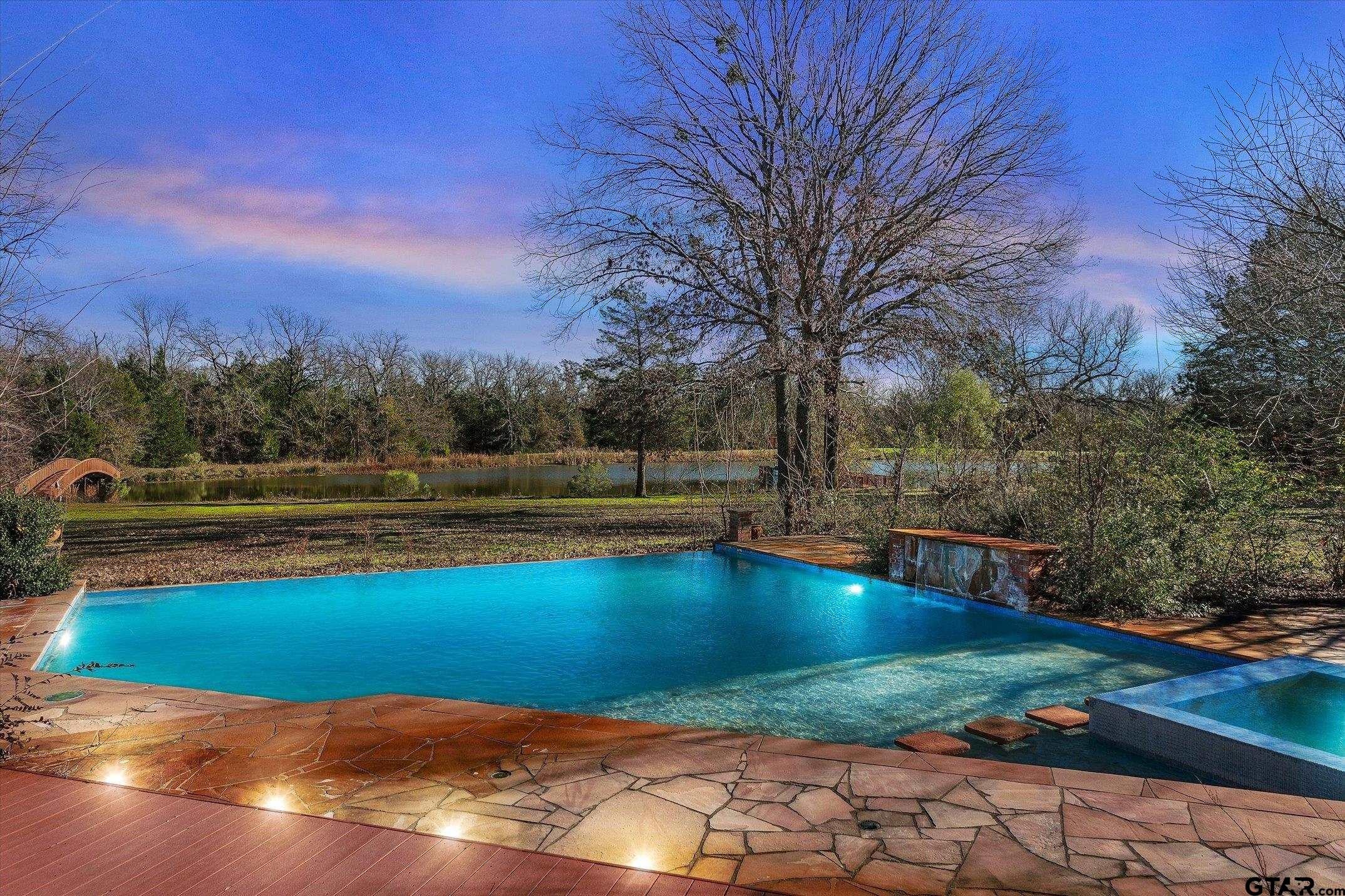 Canton, Texas, 75103, United States, 4 Bedrooms Bedrooms, ,6 BathroomsBathrooms,Residential,Active,2012218