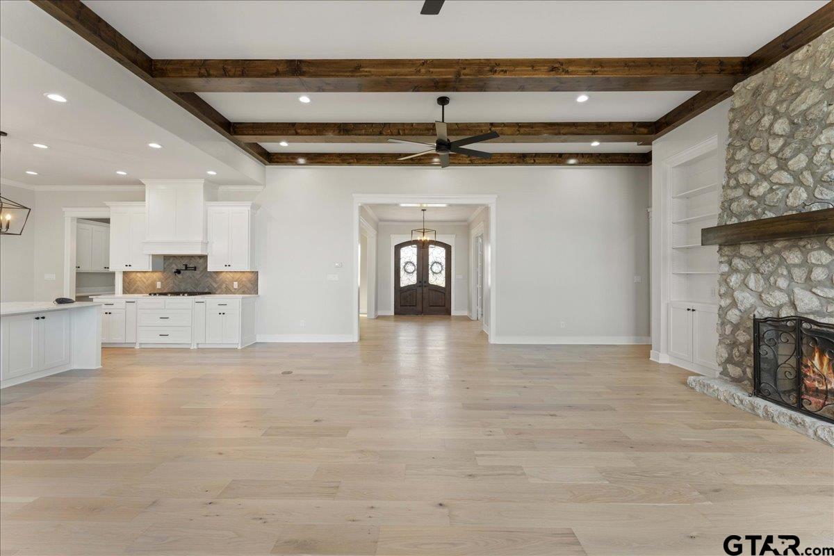 Tyler, Texas, 75706, United States, 4 Bedrooms Bedrooms, ,5 BathroomsBathrooms,Residential,Active,1920259