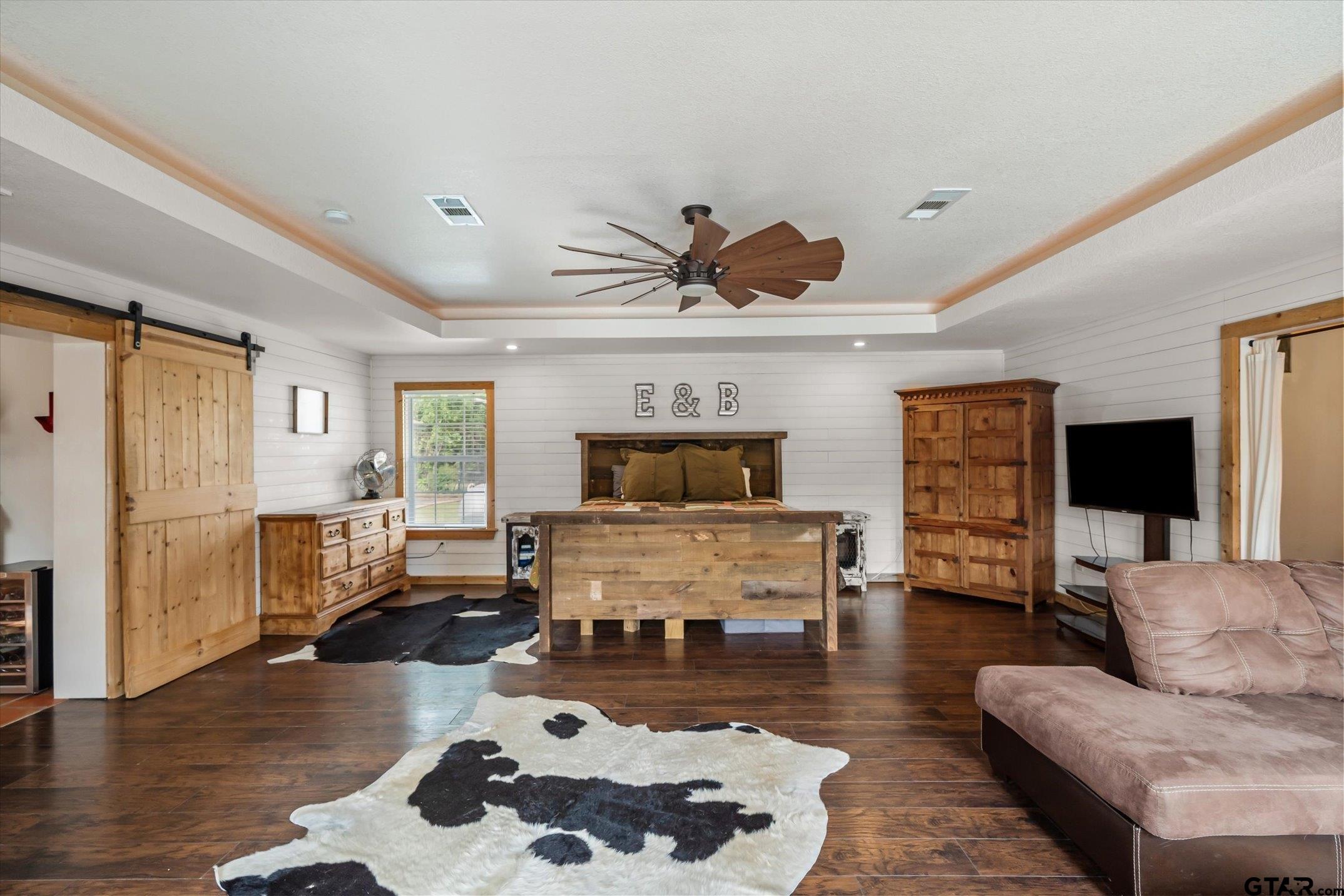 Kaufman, Texas, 75142, United States, 4 Bedrooms Bedrooms, ,3 BathroomsBathrooms,Residential,Active,2044171