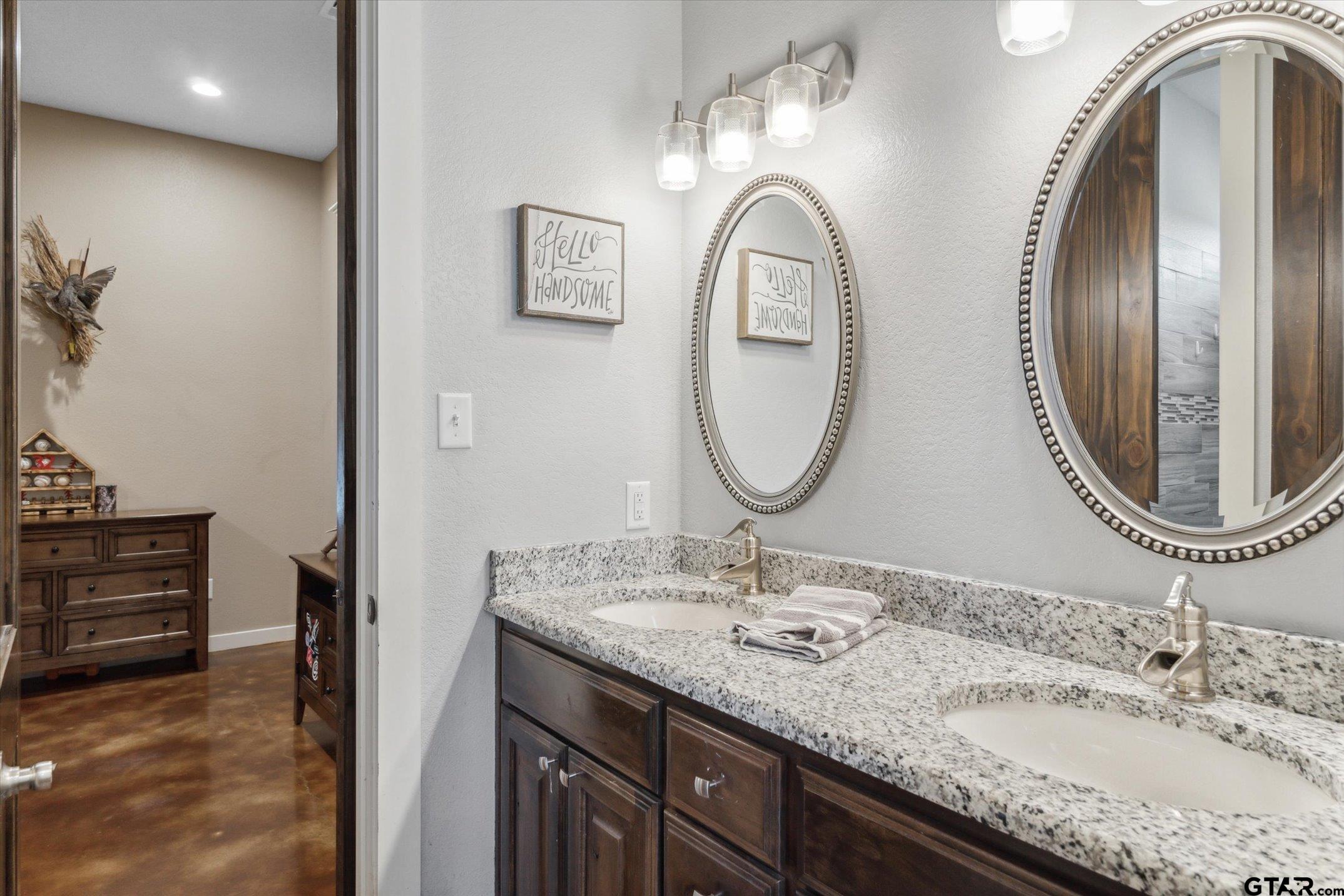 Ben Wheeler, Texas, 75754, United States, ,3 BathroomsBathrooms,Residential,Active,1808234
