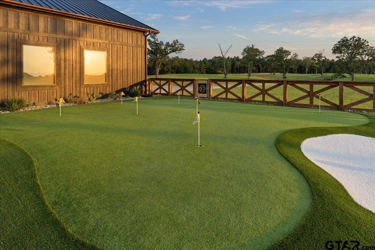 Lindale, Texas, 75771, United States, 4 Bedrooms Bedrooms, ,7 BathroomsBathrooms,Residential,Active,1941343