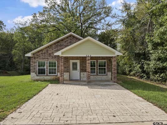 700 E 8TH ST, MT PLEASANT, TX 75455 - Image 1