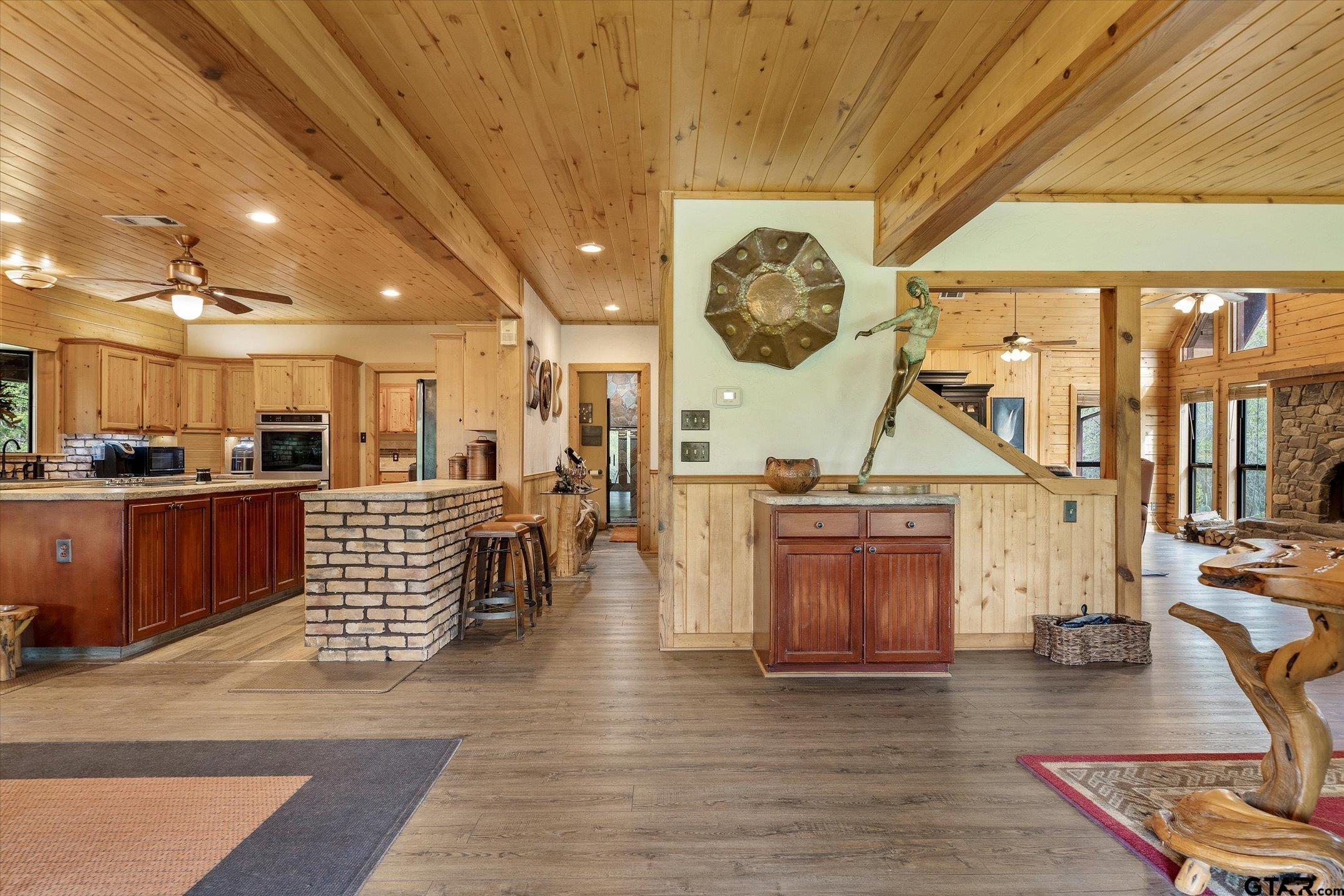 Edgewood, Texas, 75117, United States, ,3 BathroomsBathrooms,Residential,Active,1831824