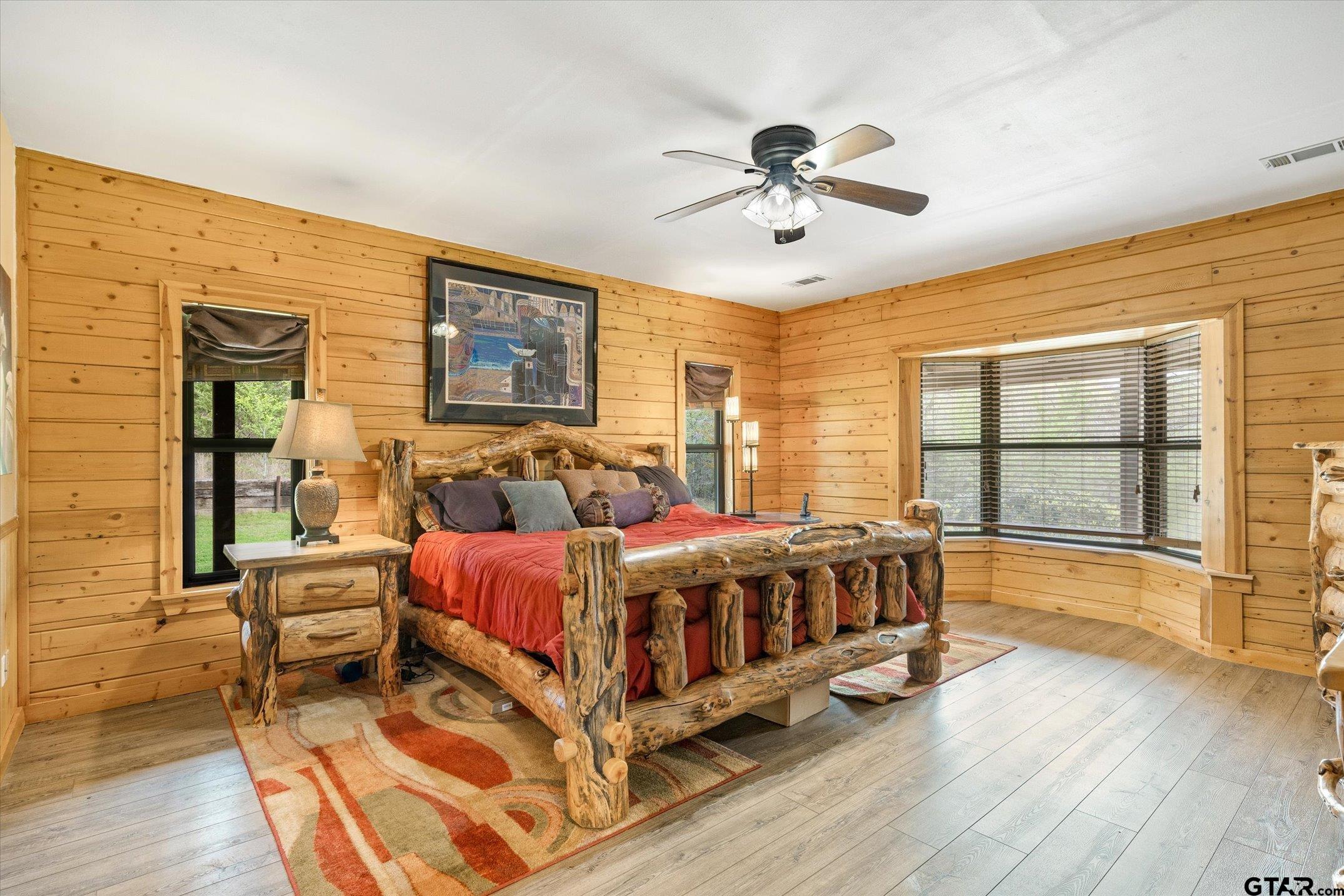 Edgewood, Texas, 75117, United States, ,3 BathroomsBathrooms,Residential,Active,1831824