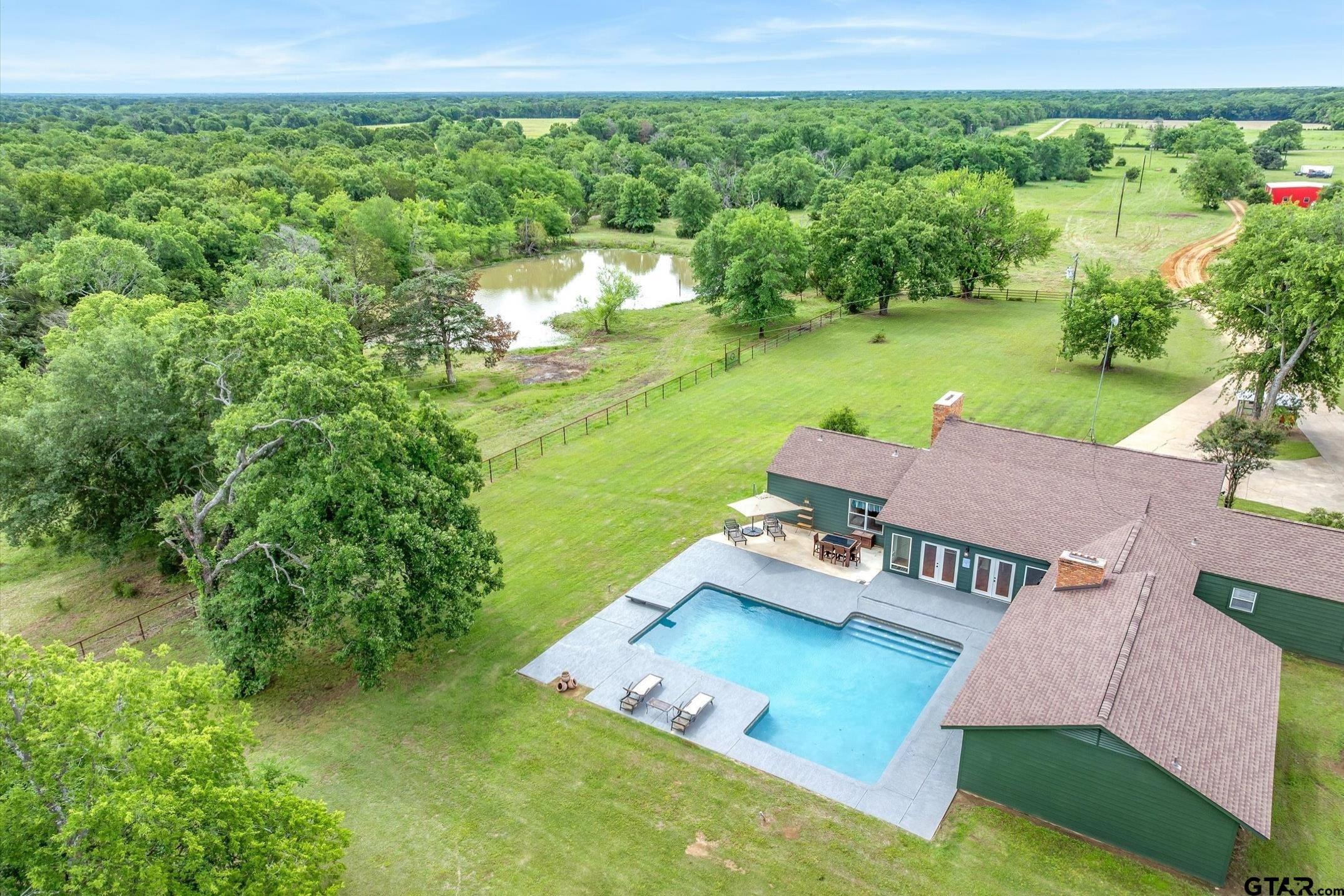 Kaufman, Texas, 75142, United States, 4 Bedrooms Bedrooms, ,3 BathroomsBathrooms,Residential,Active,2044171