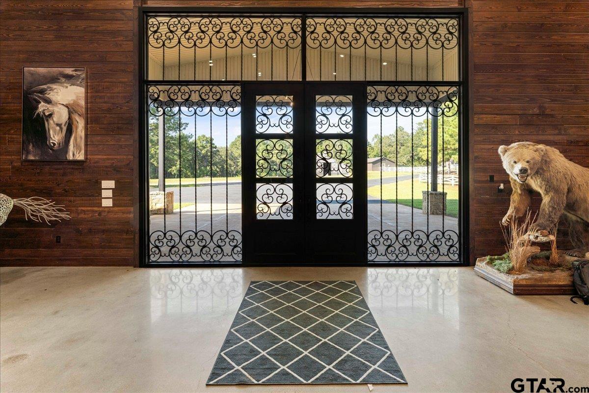 Tyler, Texas, 75706, United States, 3 Bedrooms Bedrooms, ,3 BathroomsBathrooms,Residential,Active,1944458