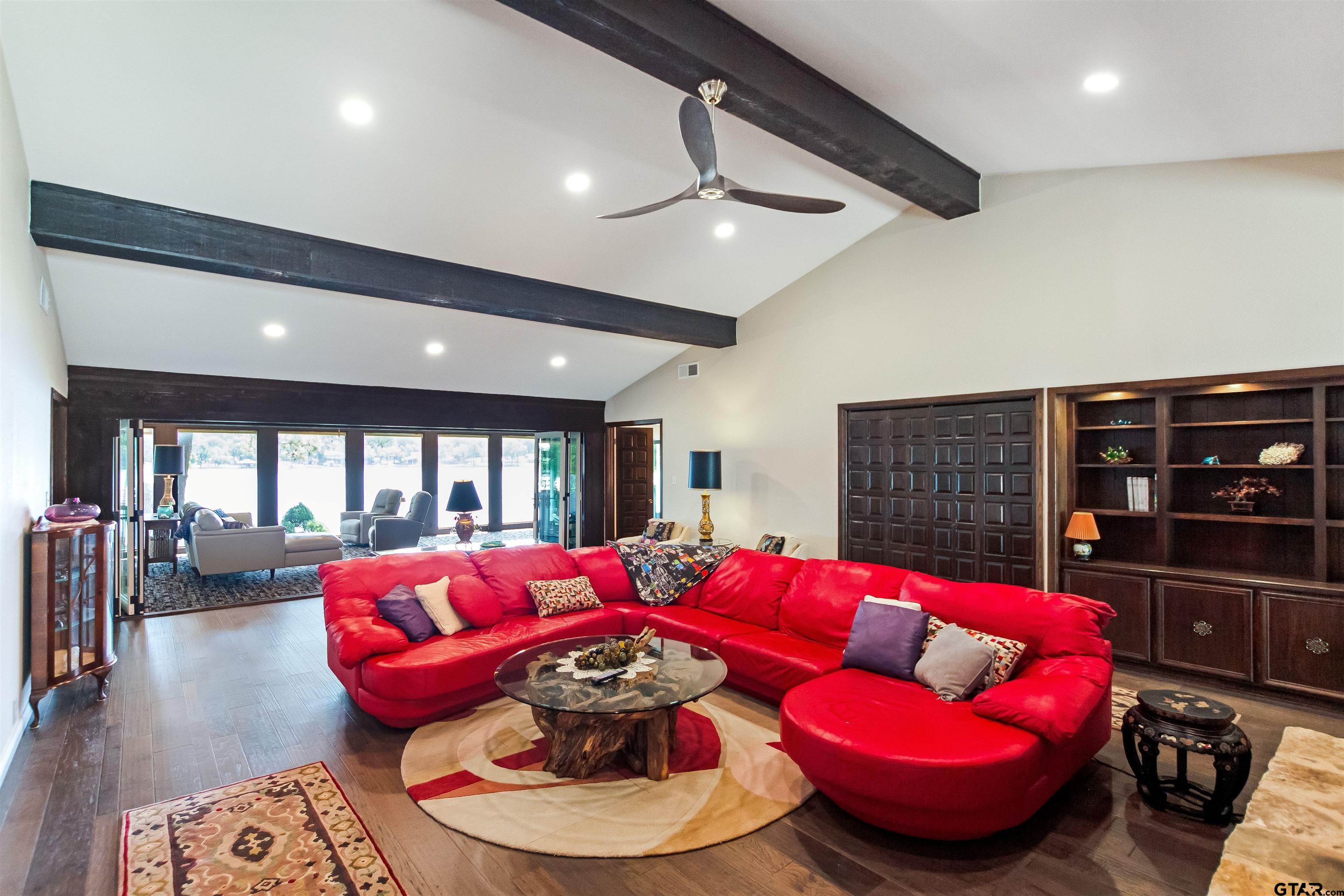 Hideaway, Texas, 75771, United States, 4 Bedrooms Bedrooms, ,5 BathroomsBathrooms,Residential,Contingent,1920232