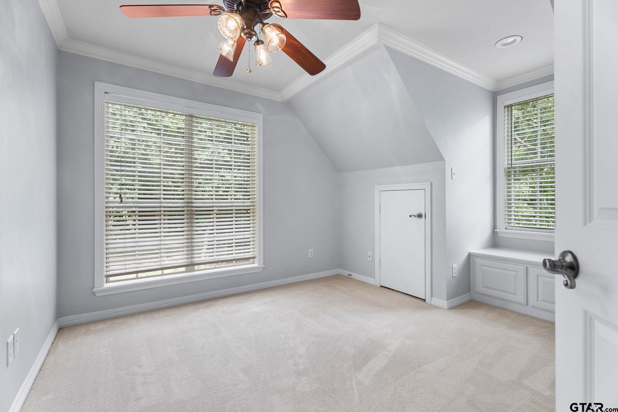 Tyler, Texas, 75703, United States, 6 Bedrooms Bedrooms, ,5 BathroomsBathrooms,Residential,Active,1892424