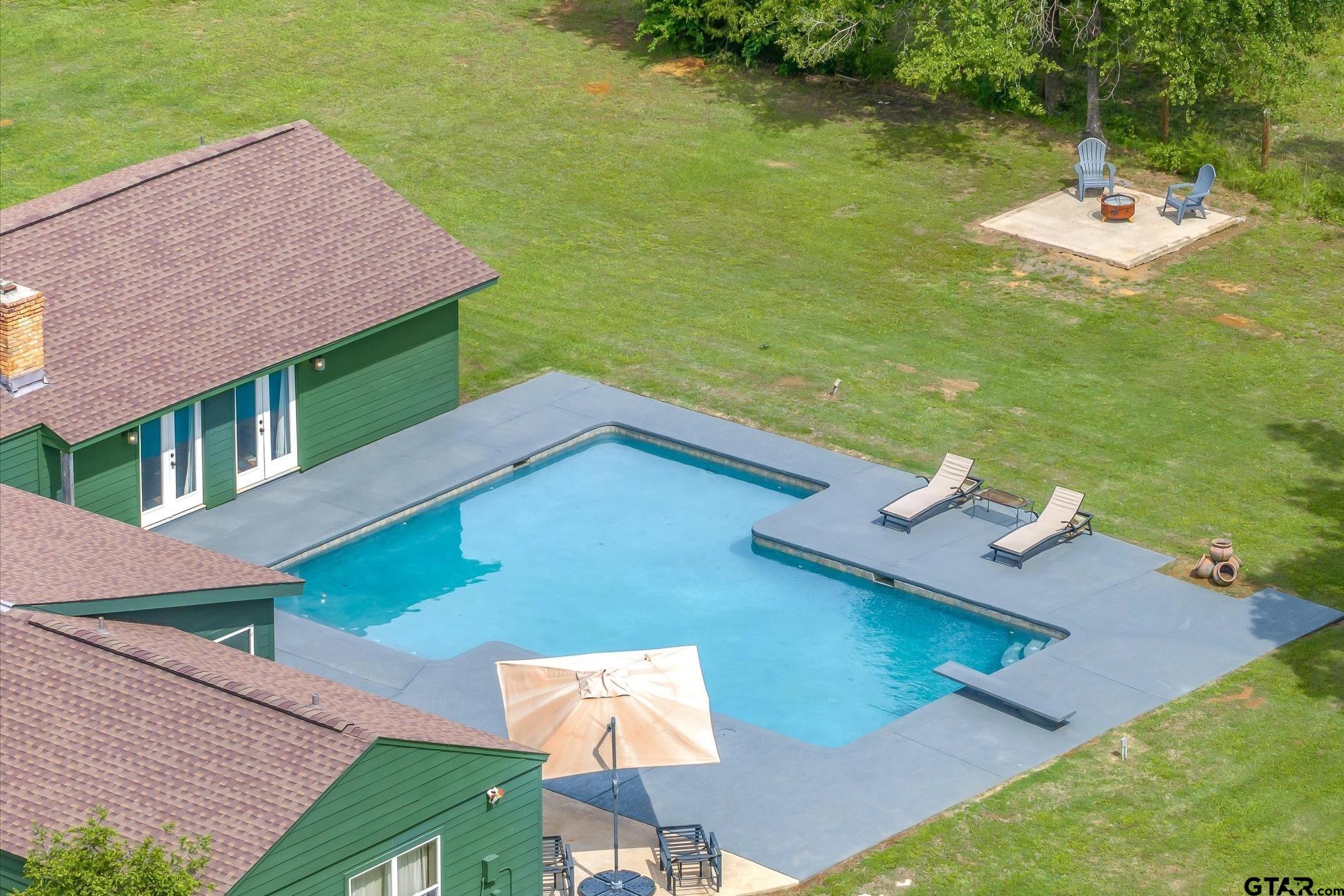 Kaufman, Texas, 75142, United States, 4 Bedrooms Bedrooms, ,3 BathroomsBathrooms,Residential,Active,2044171