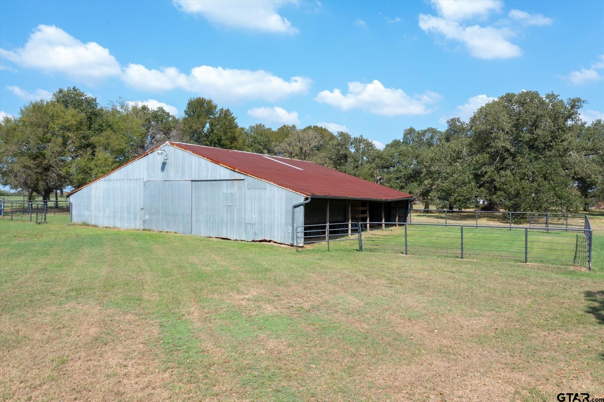 Mabank, Texas, 75147, United States, 5 Bedrooms Bedrooms, ,7 BathroomsBathrooms,Residential,Active,1985855