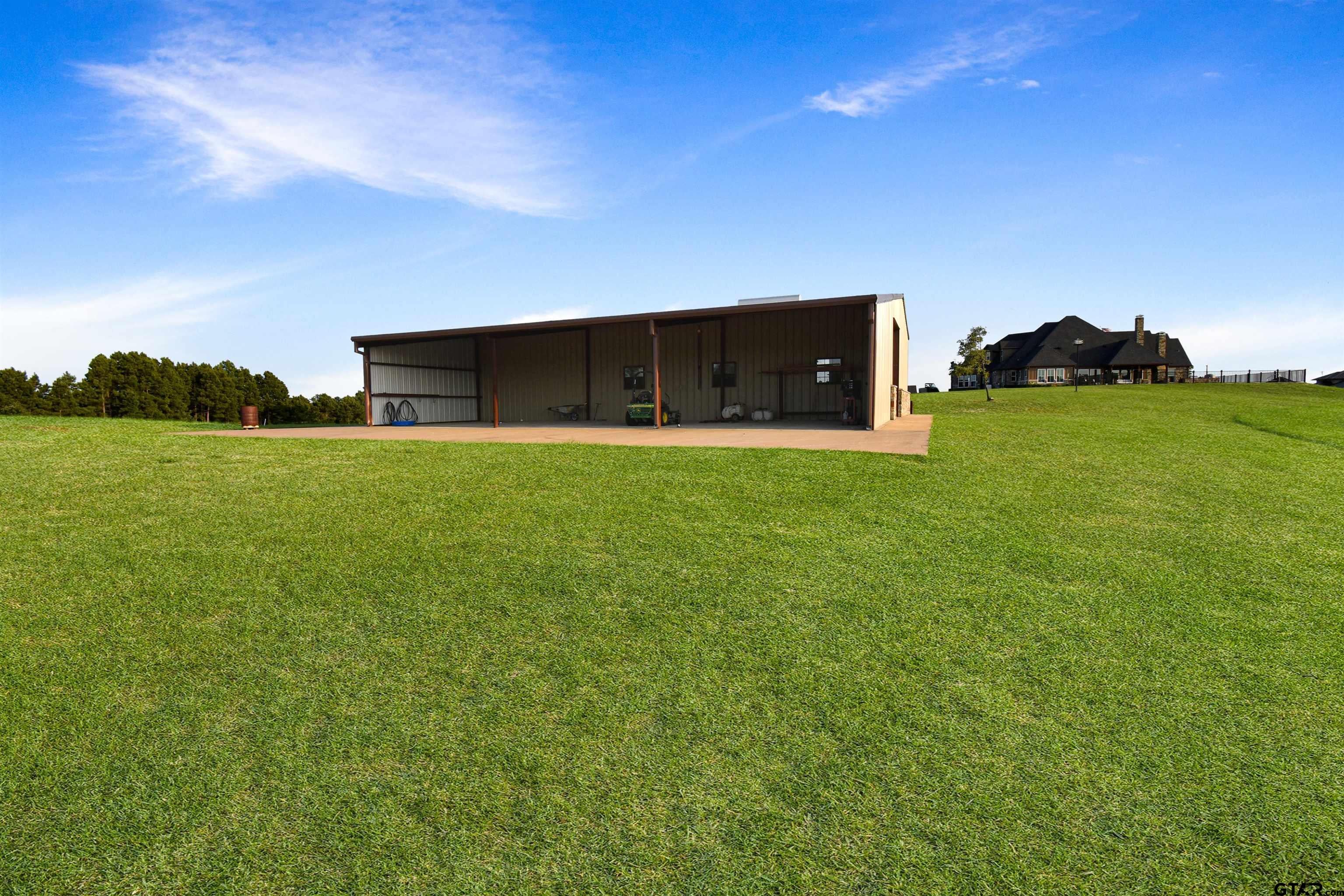 Brownsboro, Texas, 75756, United States, 5 Bedrooms Bedrooms, ,4 BathroomsBathrooms,Residential,Active,1905124