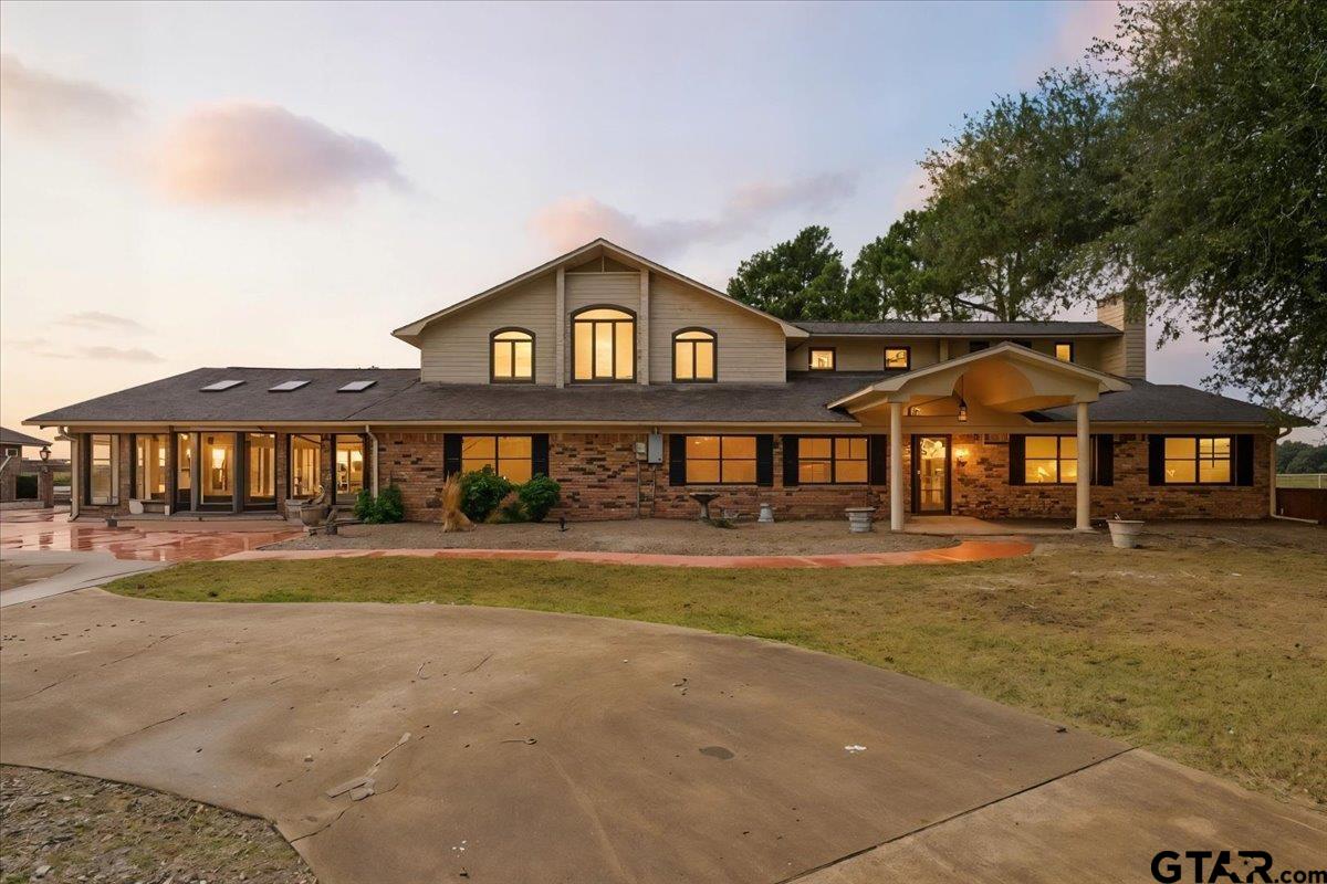 Sulphur Springs, Texas, 75482, United States, 4 Bedrooms Bedrooms, ,4 BathroomsBathrooms,Residential,Active,1999168