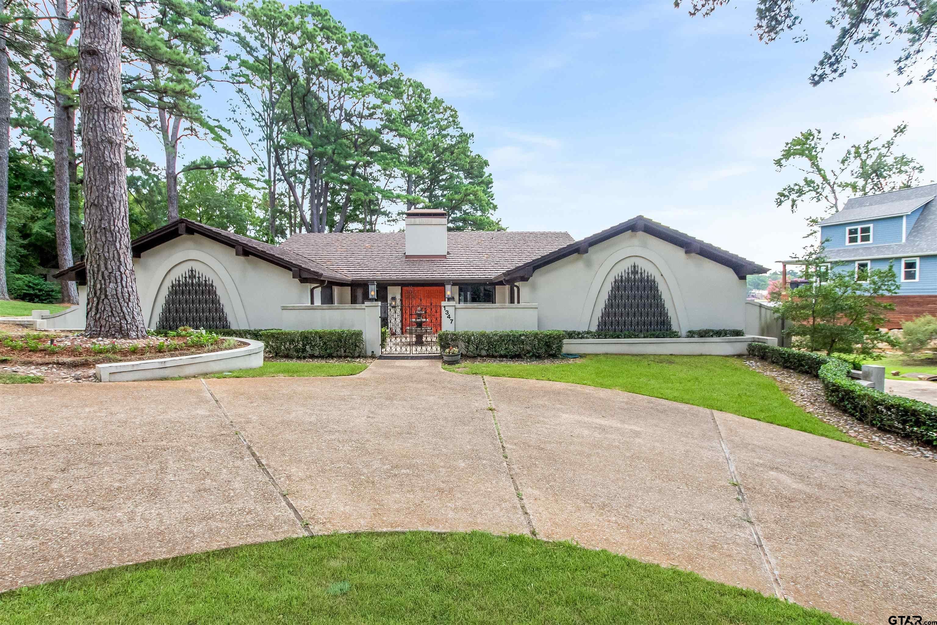 Hideaway, Texas, 75771, United States, 4 Bedrooms Bedrooms, ,5 BathroomsBathrooms,Residential,Contingent,1920232