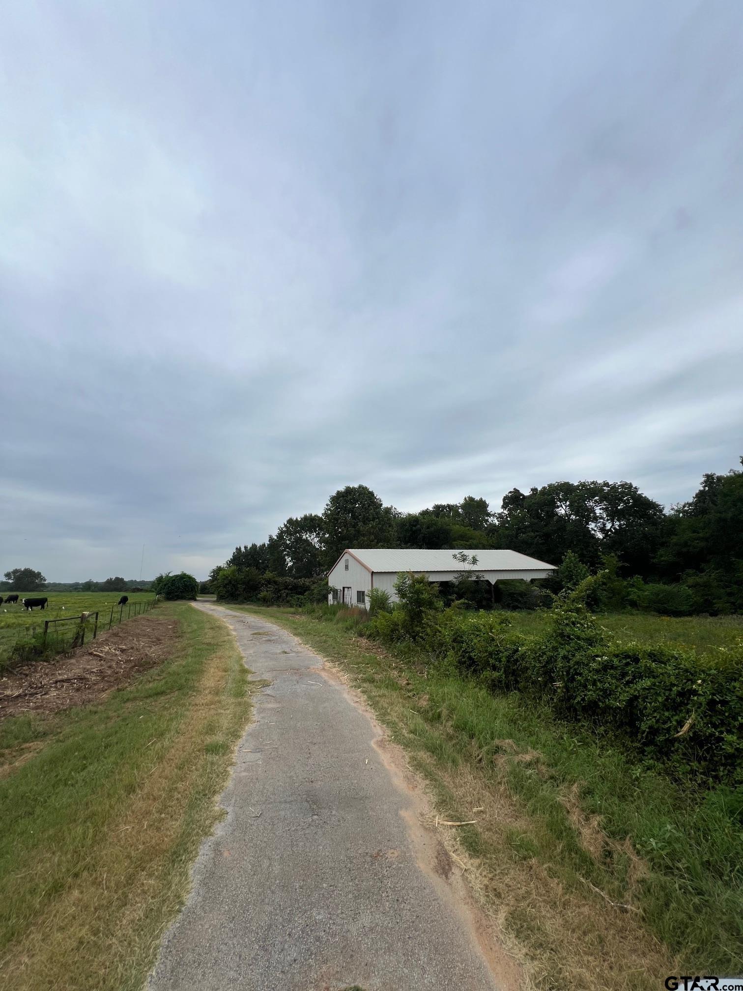 Winona, Texas, 75792, United States, 3 Bedrooms Bedrooms, ,3 BathroomsBathrooms,Residential,Active,1880186