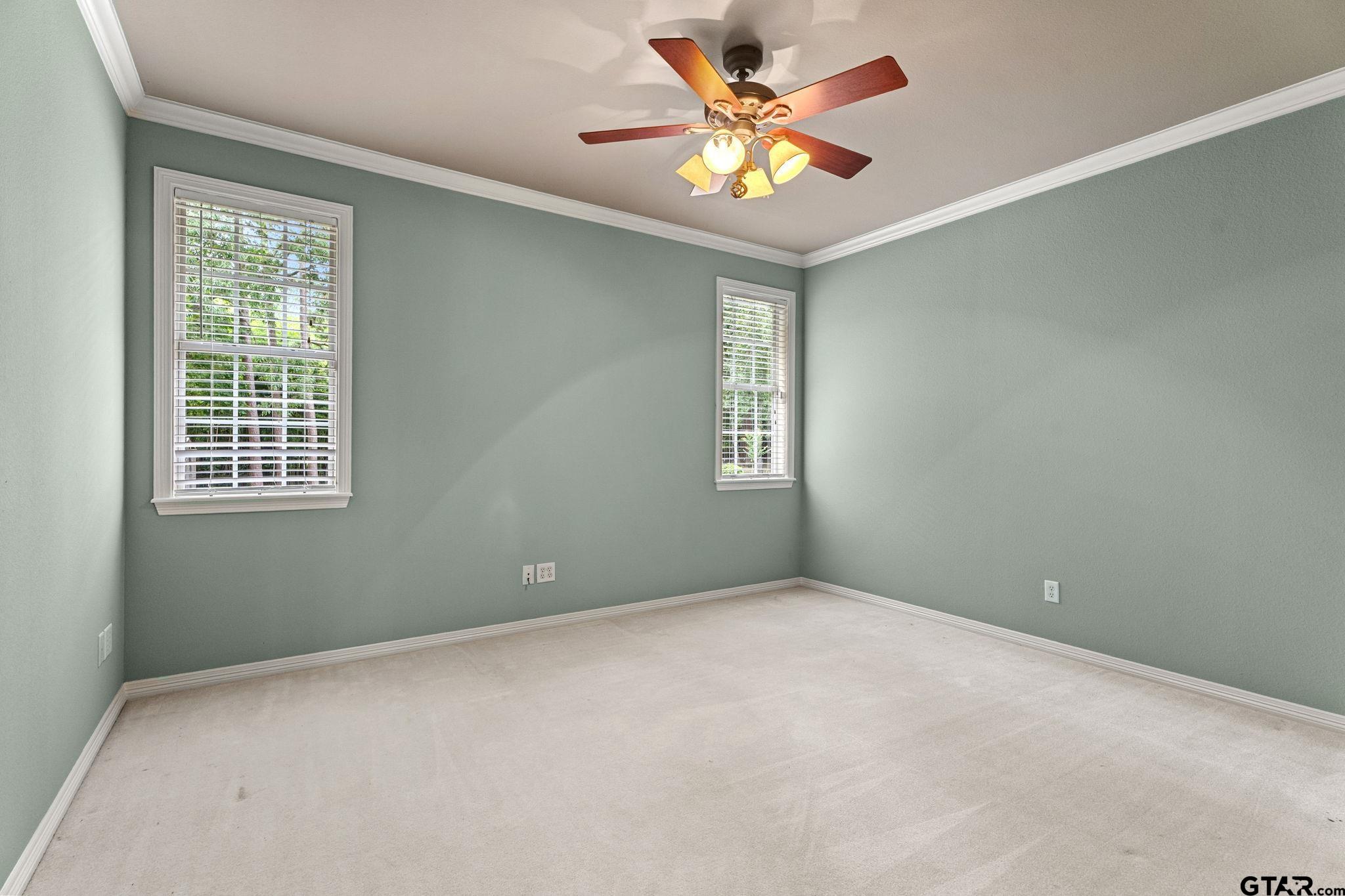 Tyler, Texas, 75703, United States, 6 Bedrooms Bedrooms, ,5 BathroomsBathrooms,Residential,Active,1892424