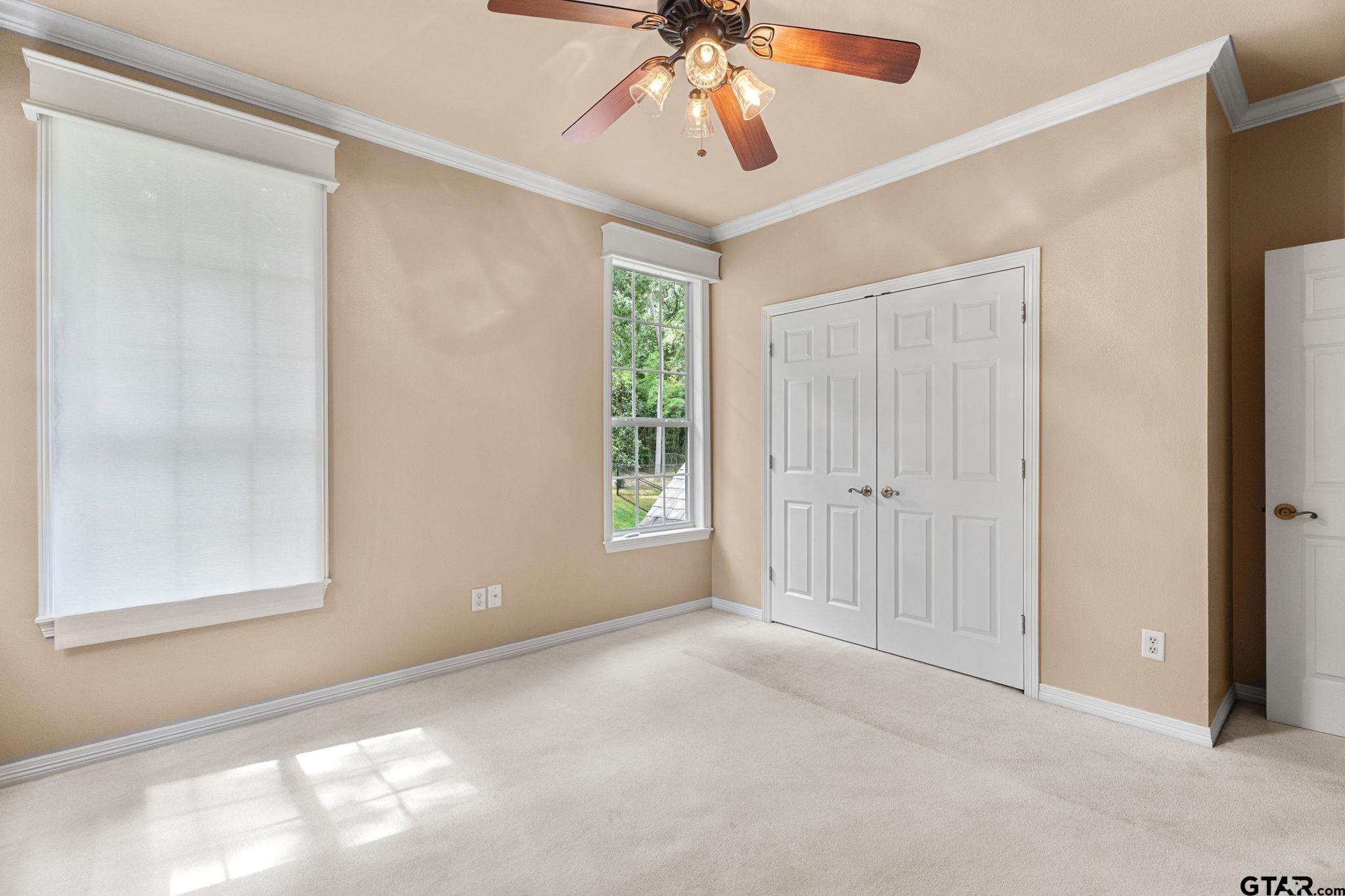 Tyler, Texas, 75703, United States, 6 Bedrooms Bedrooms, ,5 BathroomsBathrooms,Residential,Active,1892424