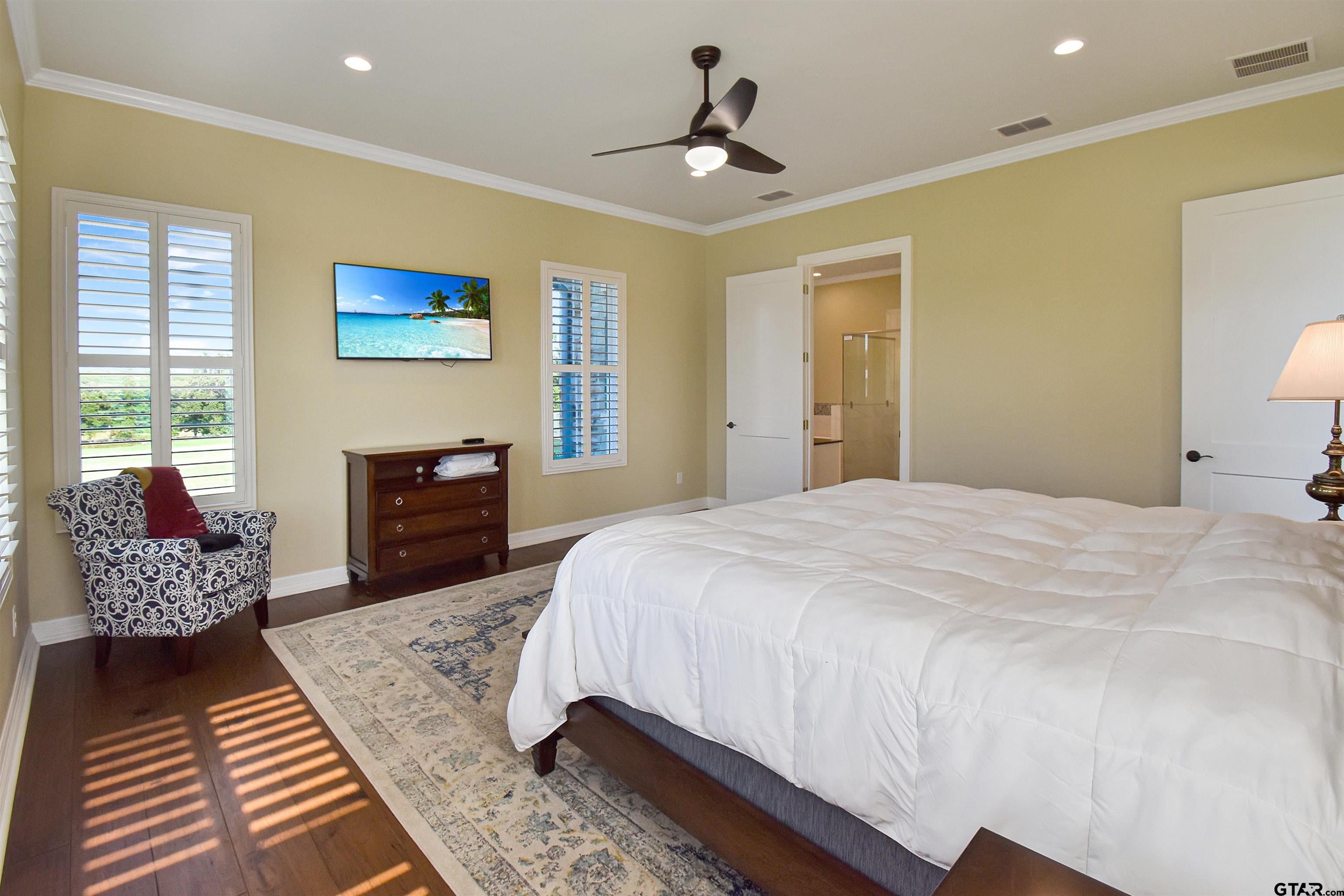 Brownsboro, Texas, 75756, United States, 5 Bedrooms Bedrooms, ,4 BathroomsBathrooms,Residential,Active,1905124