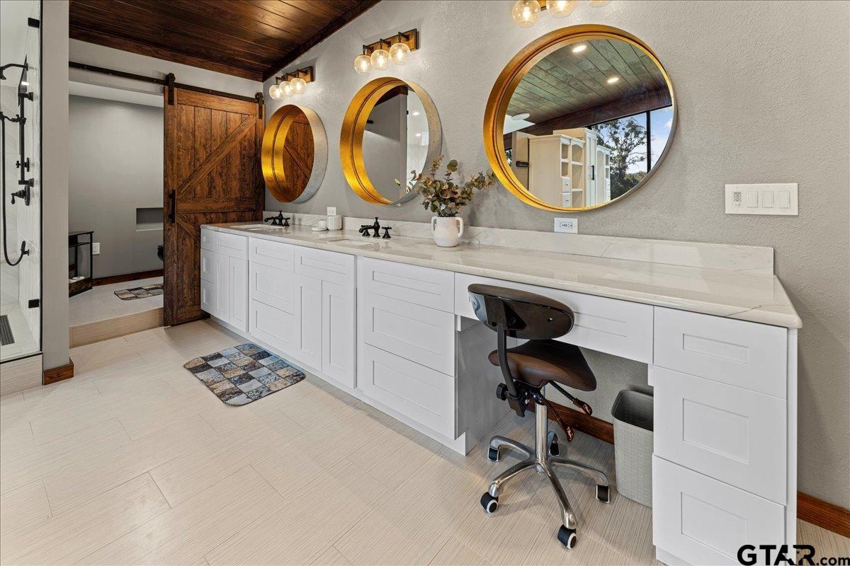 Tyler, Texas, 75706, United States, 3 Bedrooms Bedrooms, ,3 BathroomsBathrooms,Residential,Active,1944458