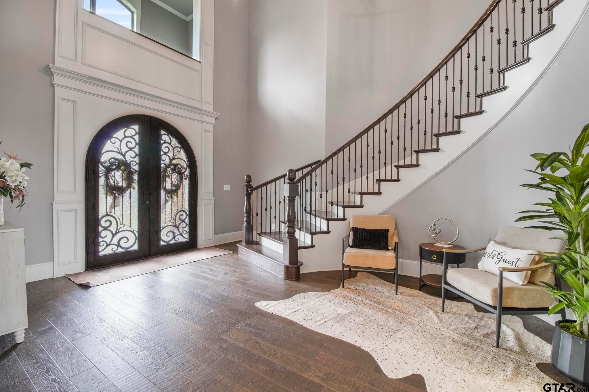 Tyler, Texas, 75703, United States, 6 Bedrooms Bedrooms, ,9 BathroomsBathrooms,Residential,Active,1953435