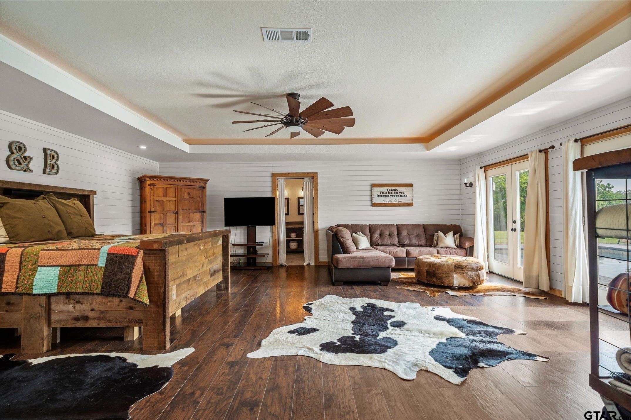 Kaufman, Texas, 75142, United States, 4 Bedrooms Bedrooms, ,3 BathroomsBathrooms,Residential,Active,2044171