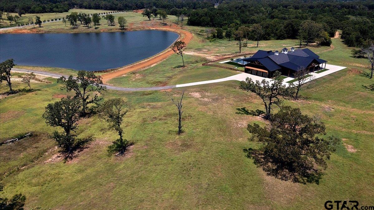 Lindale, Texas, 75771, United States, 4 Bedrooms Bedrooms, ,7 BathroomsBathrooms,Residential,Active,1941343