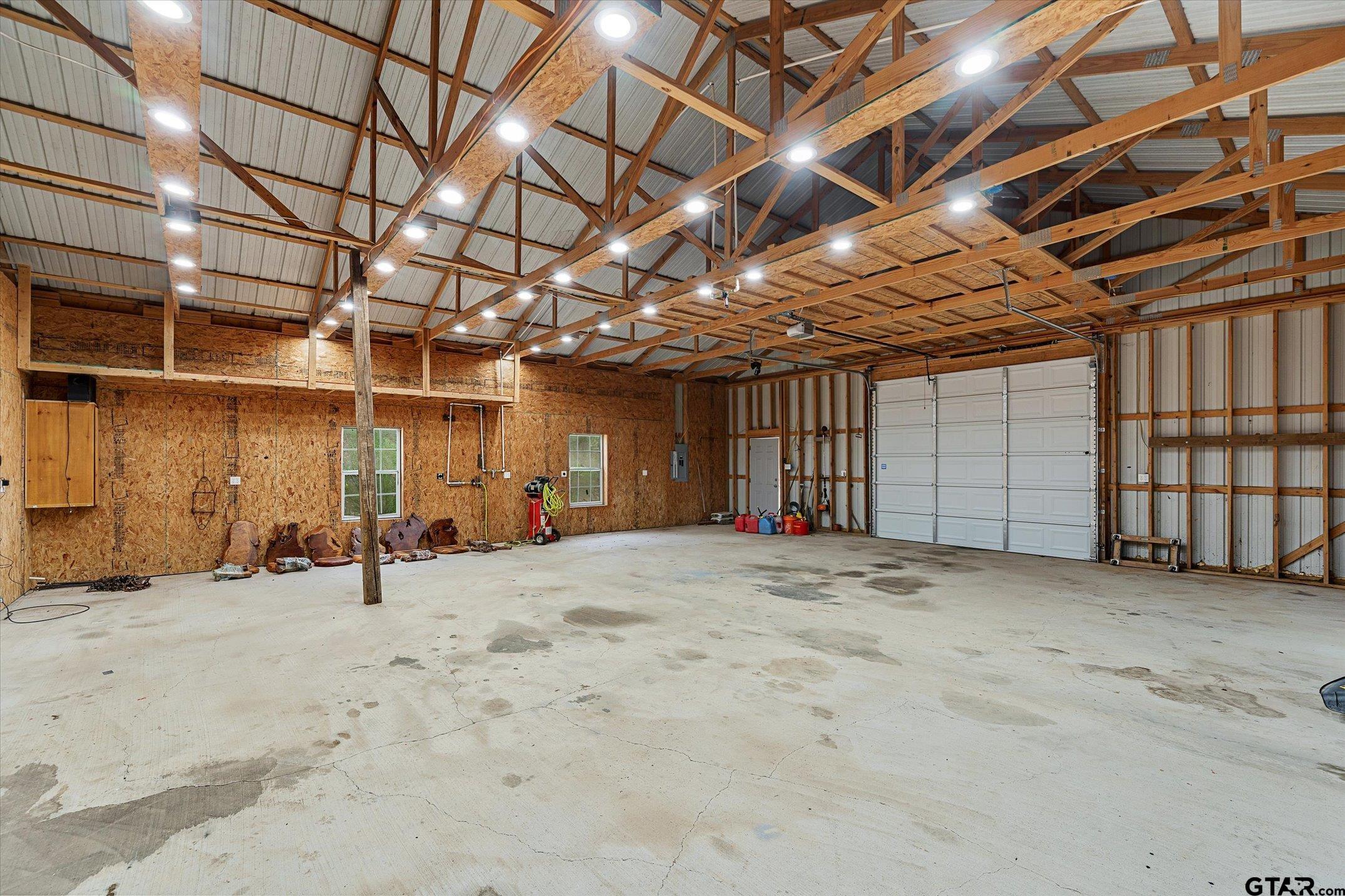 Edgewood, Texas, 75117, United States, ,3 BathroomsBathrooms,Residential,Active,1831824