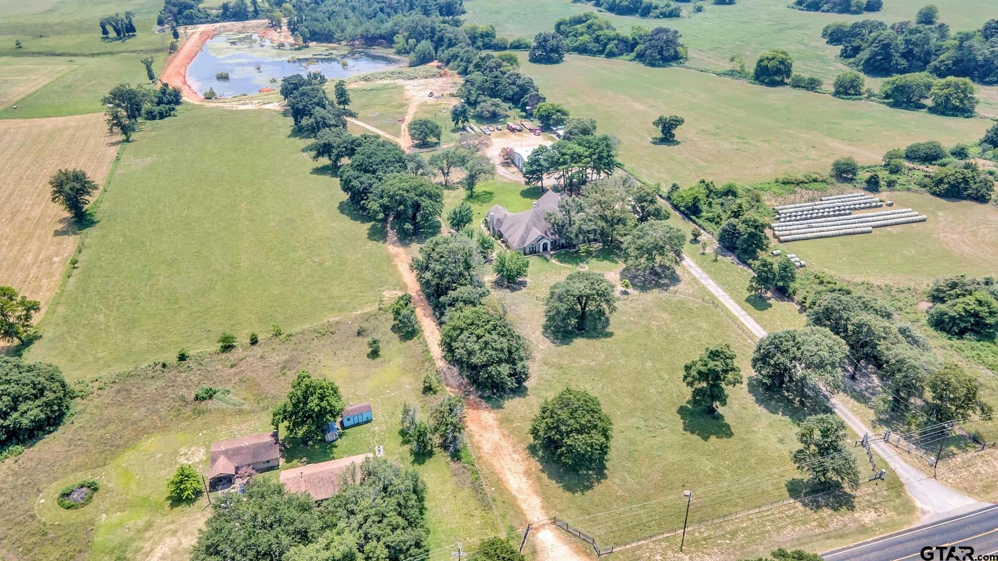 Lindale, Texas, 75771, United States, 4 Bedrooms Bedrooms, ,4 BathroomsBathrooms,Residential,Active,1914591