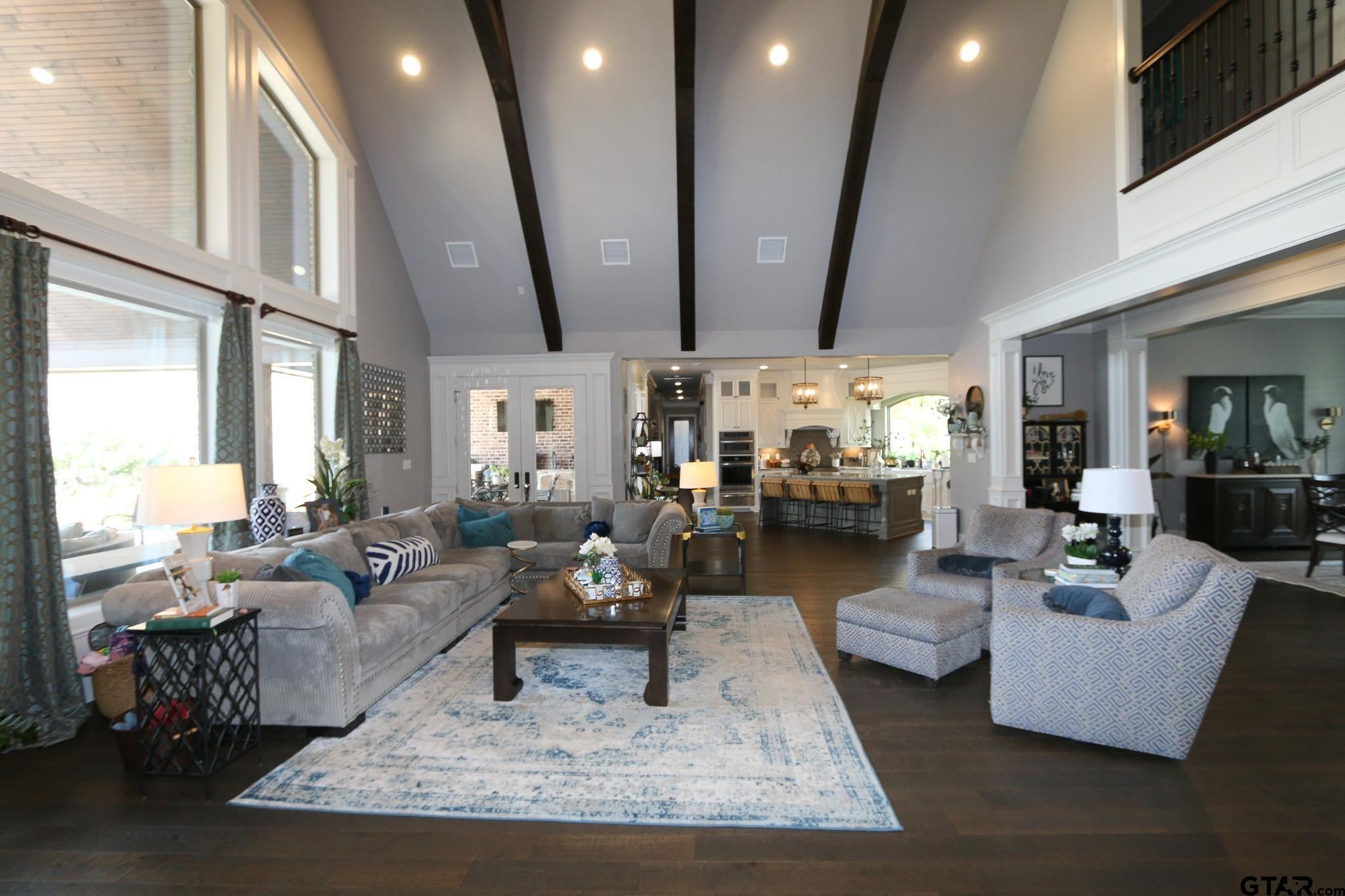 Tyler, Texas, 75703, United States, 6 Bedrooms Bedrooms, ,9 BathroomsBathrooms,Residential,Active,2006929