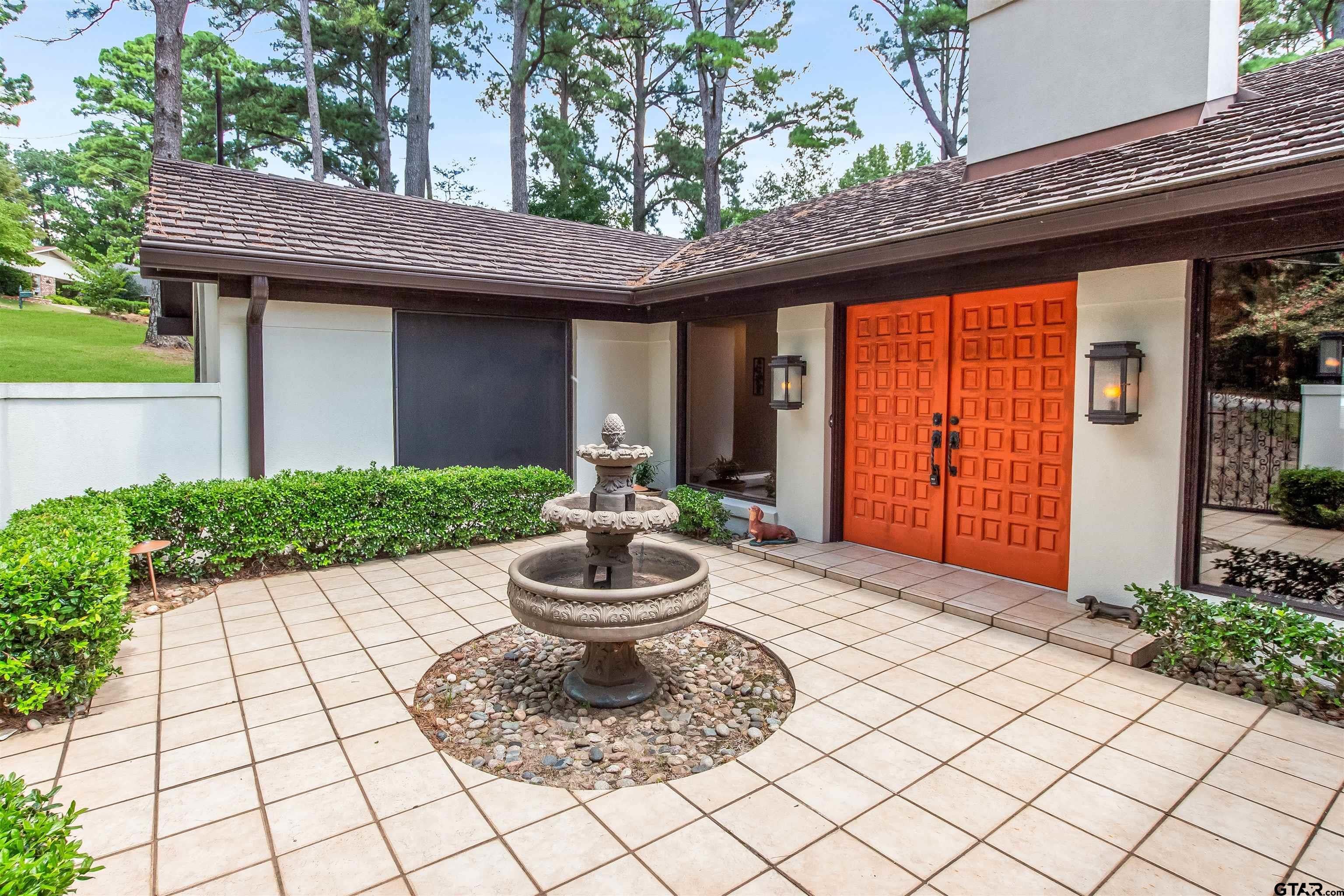 Hideaway, Texas, 75771, United States, 4 Bedrooms Bedrooms, ,5 BathroomsBathrooms,Residential,Contingent,1920232