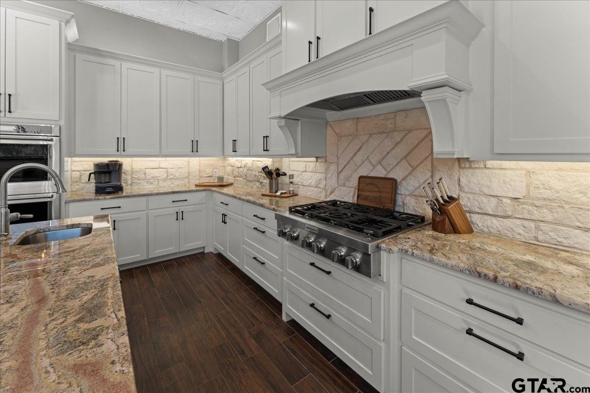 Tyler, Texas, 75706, United States, 3 Bedrooms Bedrooms, ,3 BathroomsBathrooms,Residential,Active,1944458