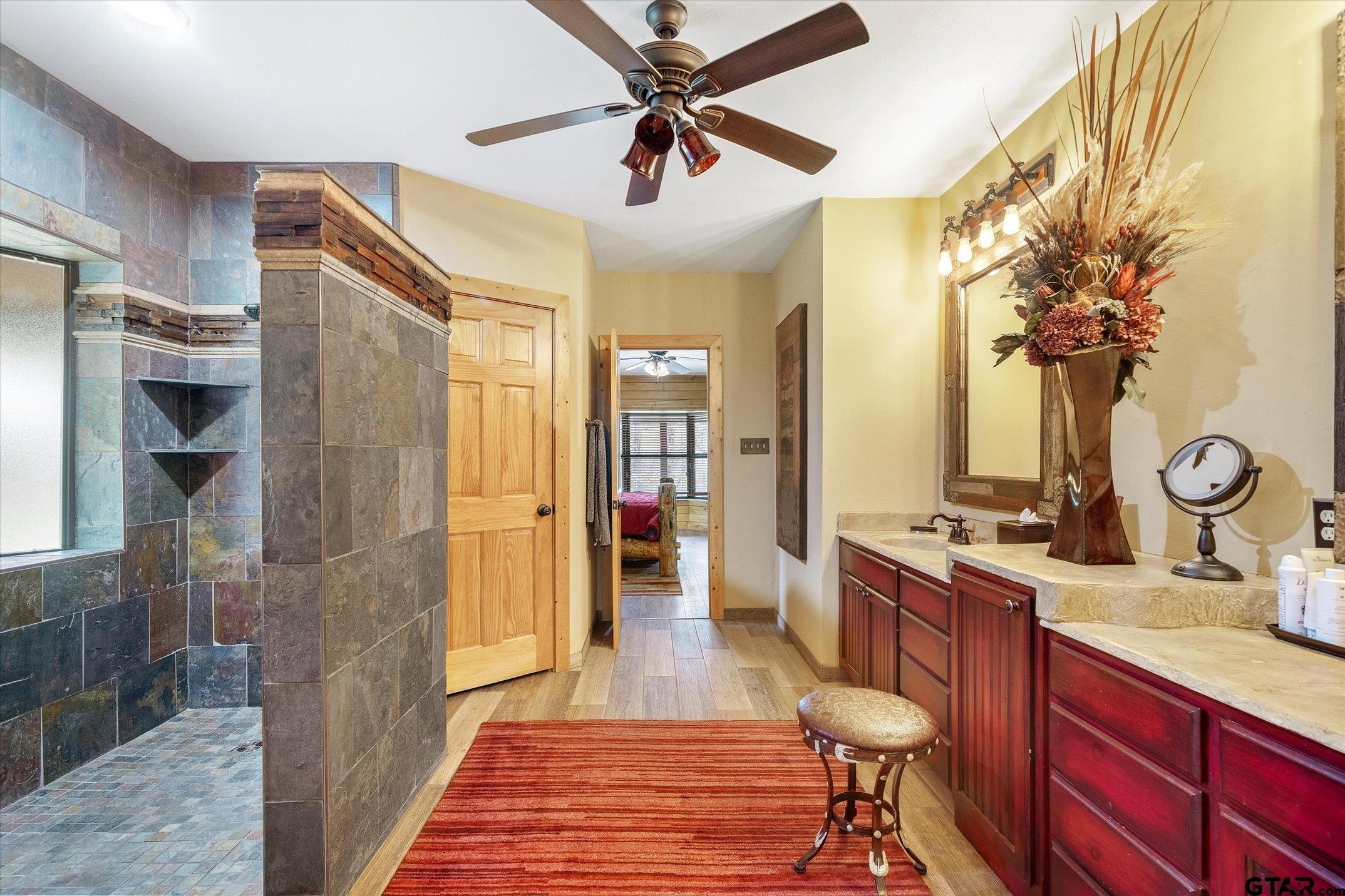 Edgewood, Texas, 75117, United States, ,3 BathroomsBathrooms,Residential,Active,1831824